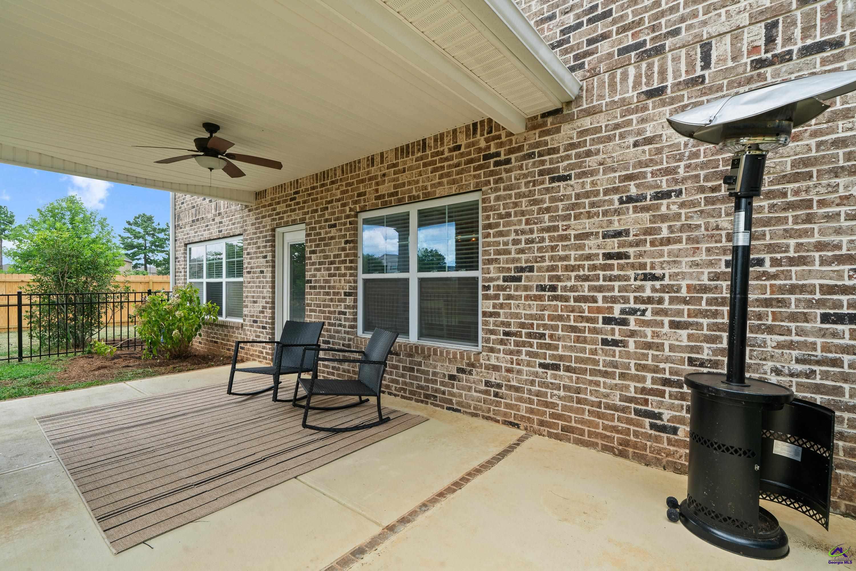 105 Grey Hawk Court