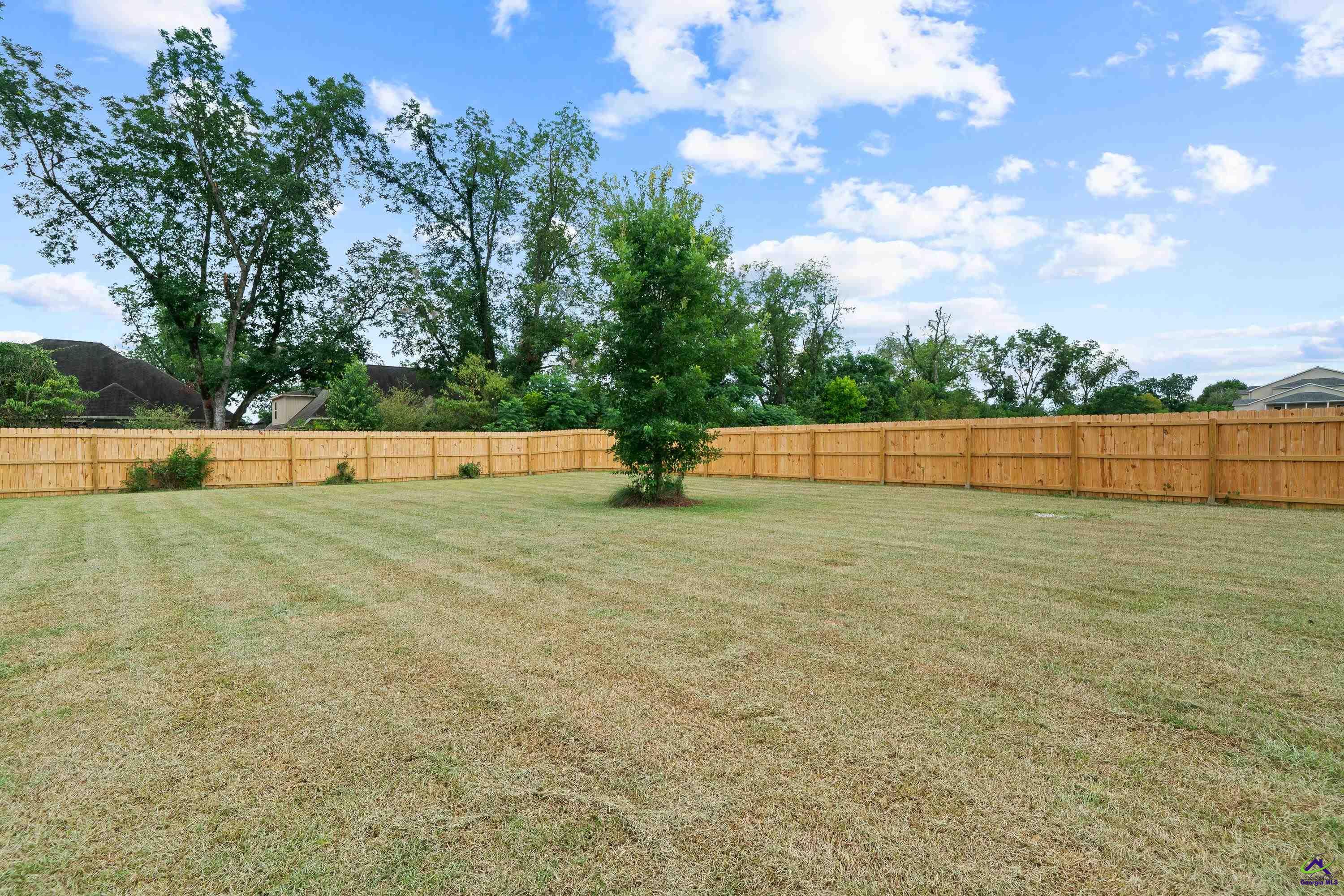105 Grey Hawk Court