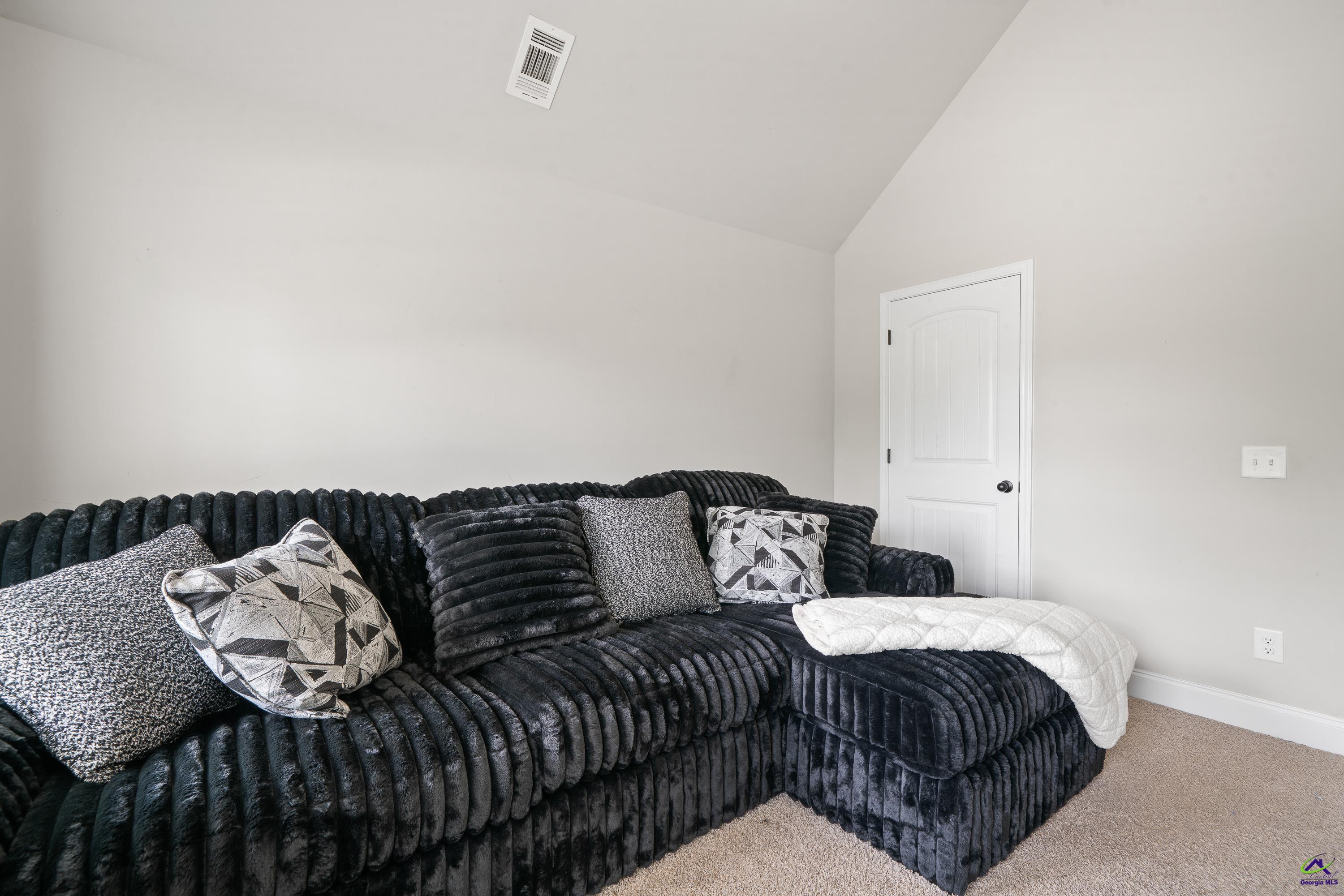 105 Grey Hawk Court