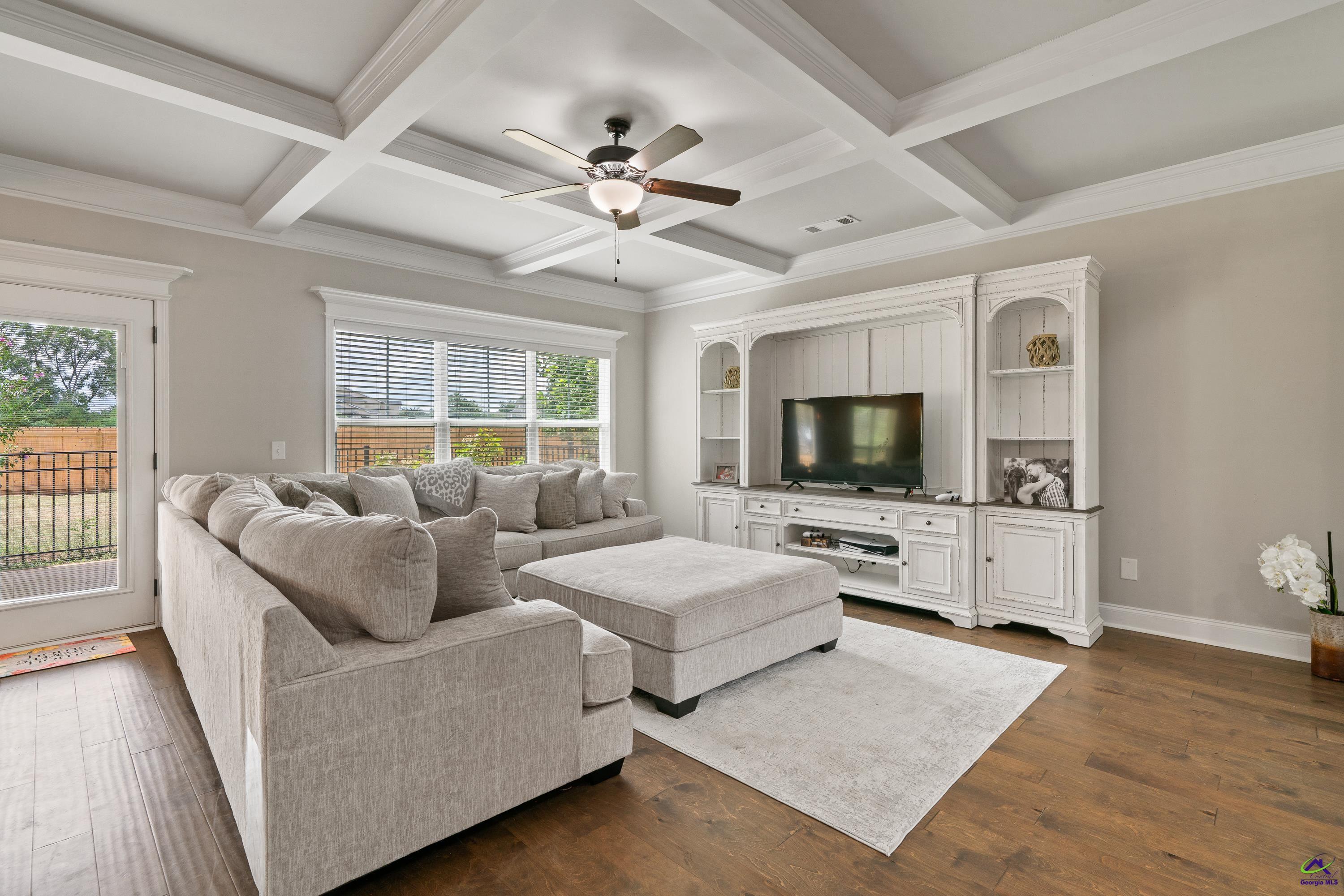 105 Grey Hawk Court