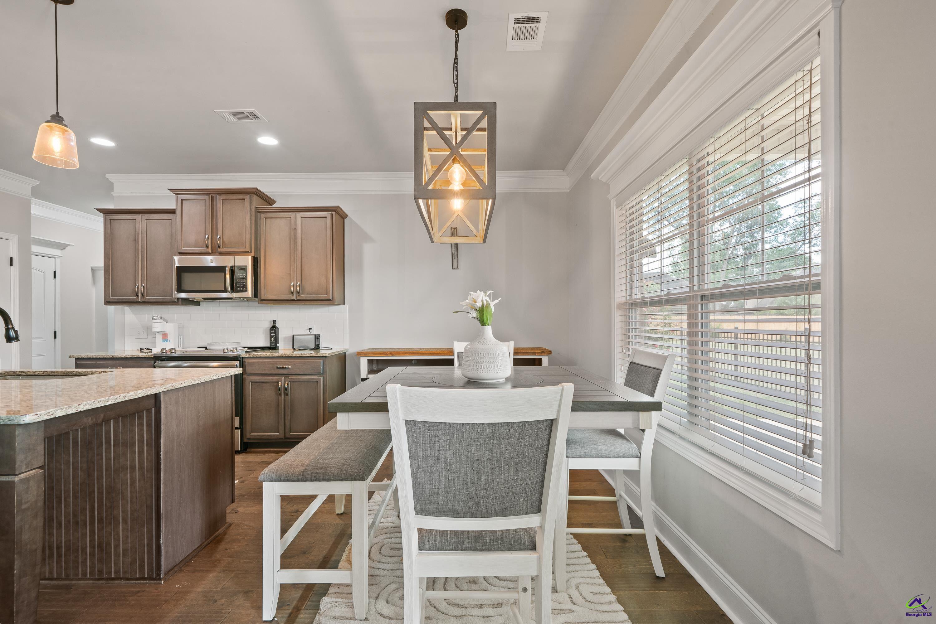 105 Grey Hawk Court