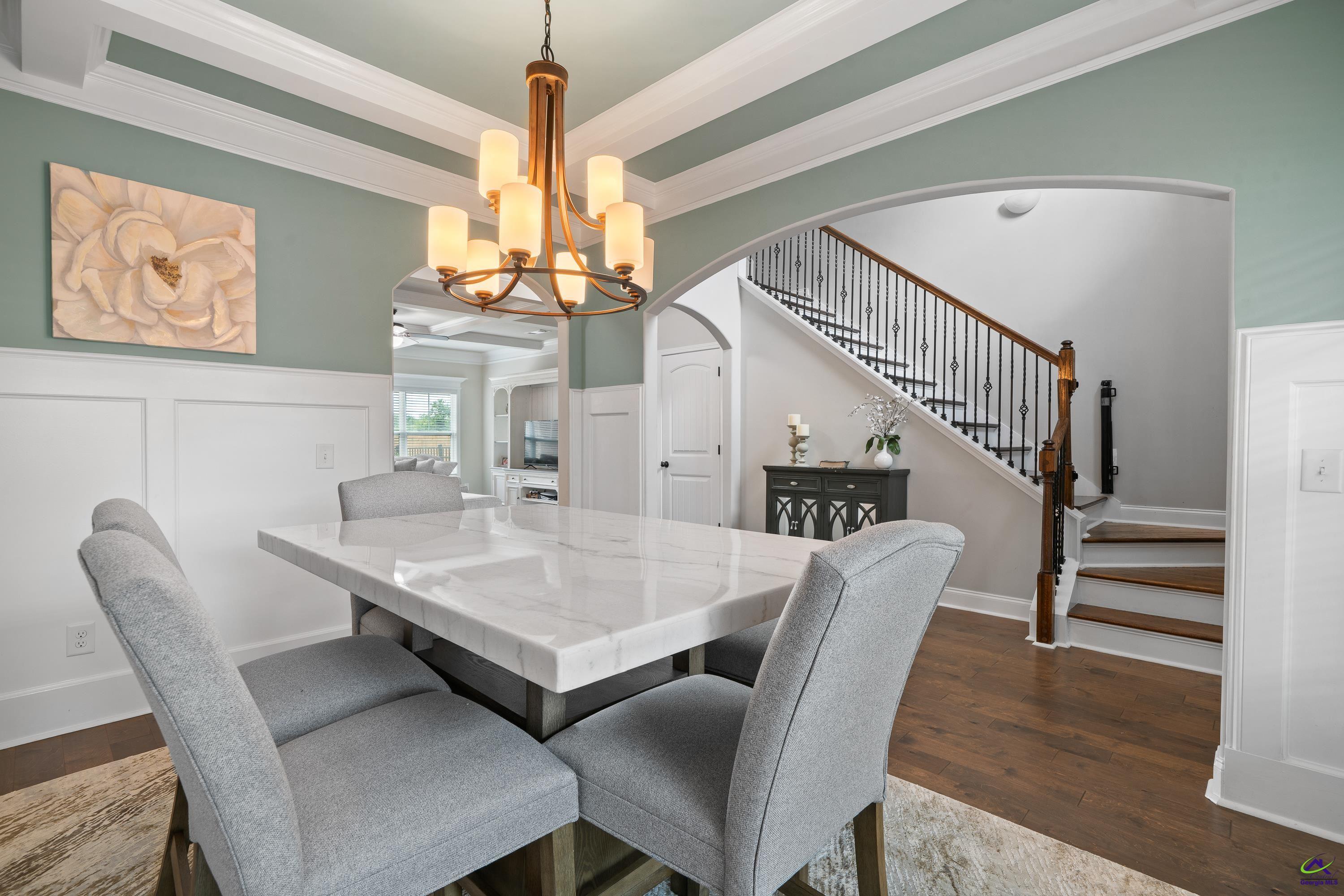 105 Grey Hawk Court