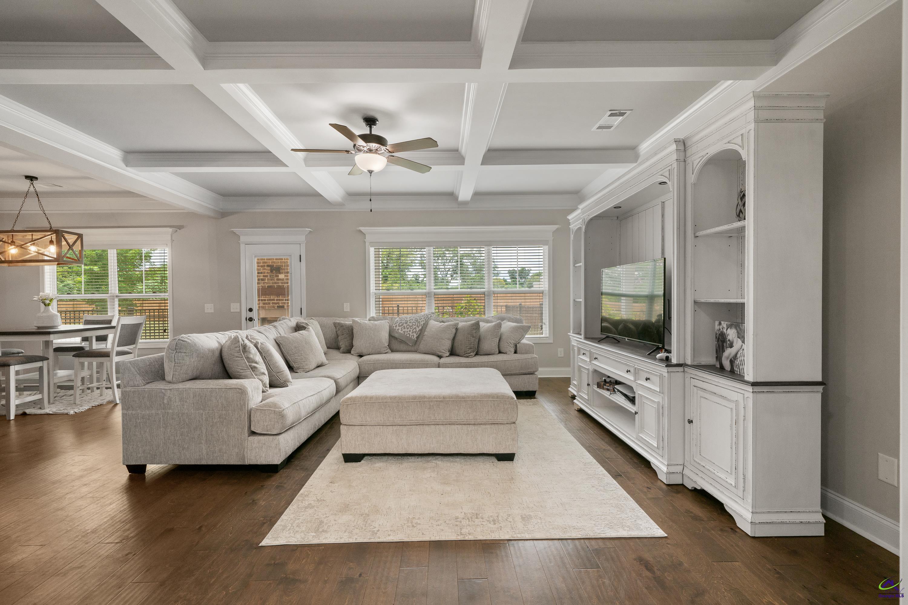 105 Grey Hawk Court
