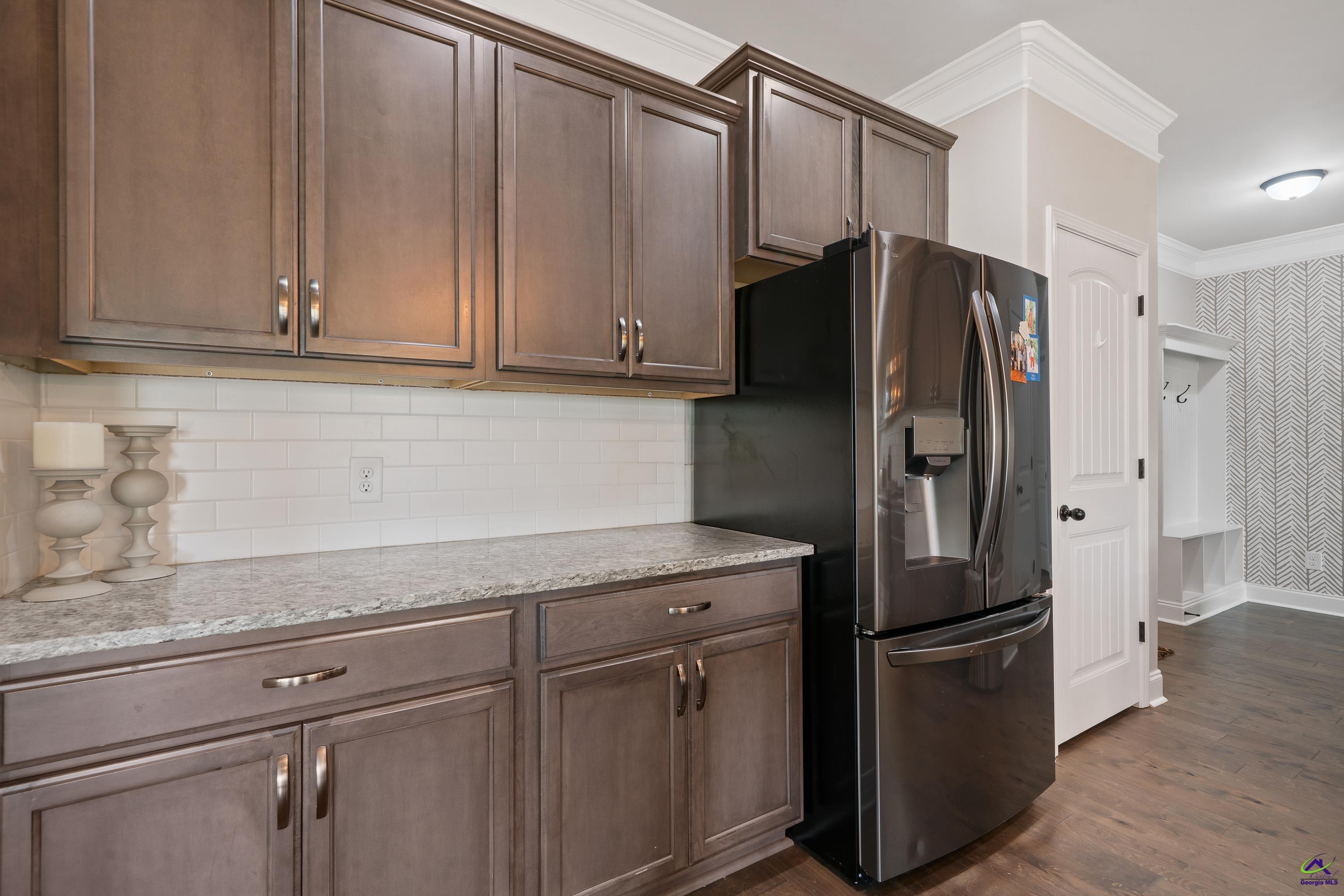 105 Grey Hawk Court