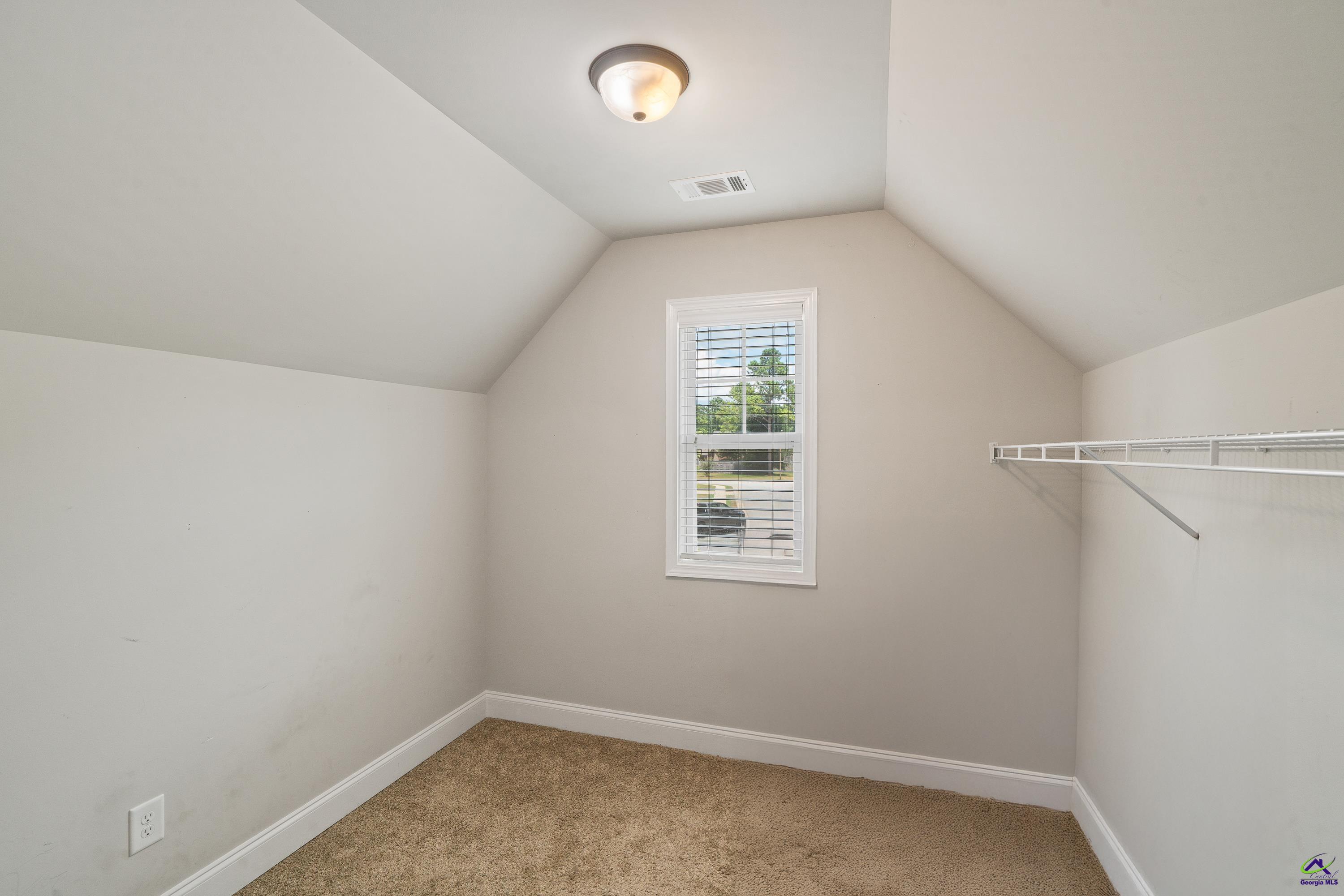 105 Grey Hawk Court
