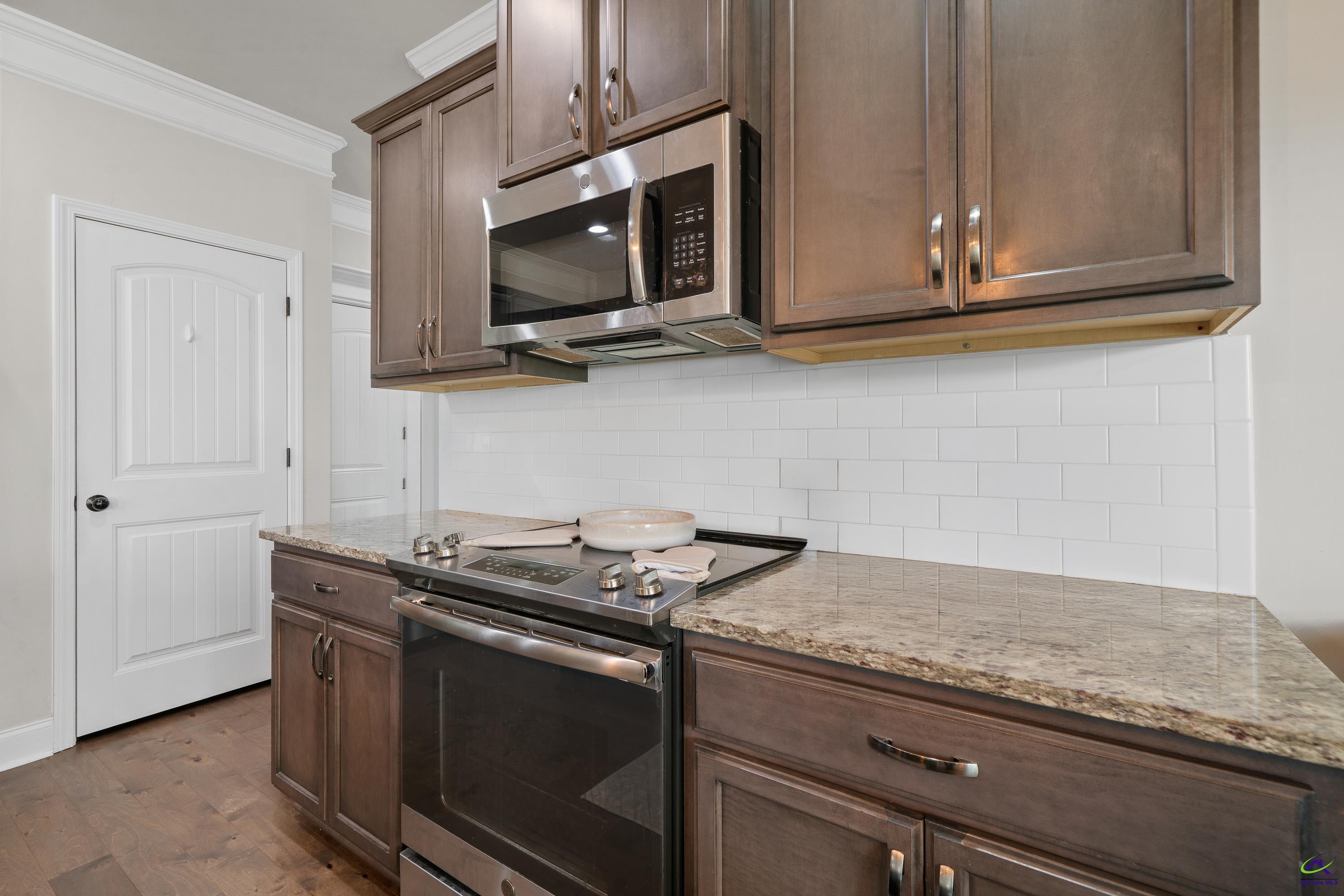 105 Grey Hawk Court