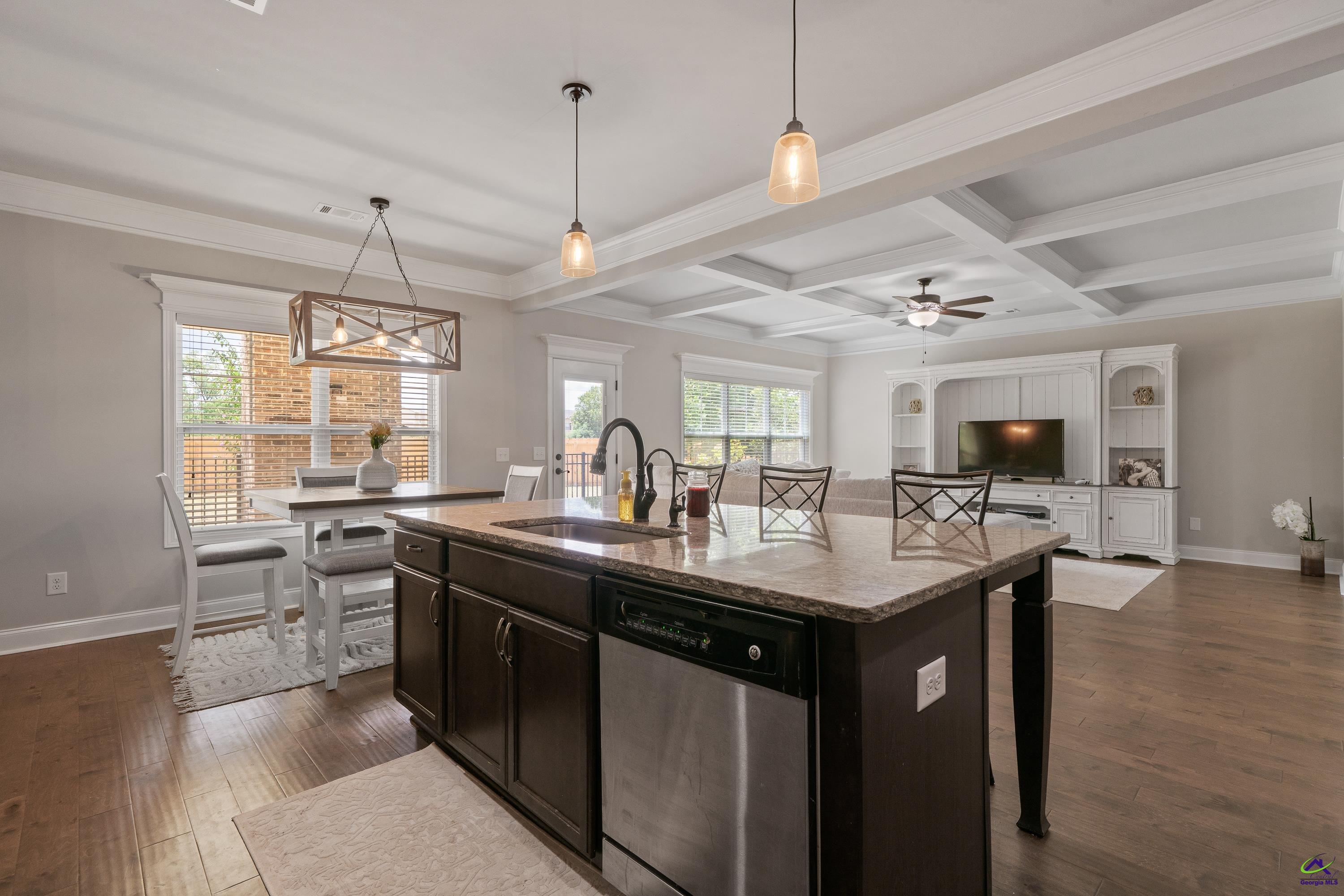 105 Grey Hawk Court