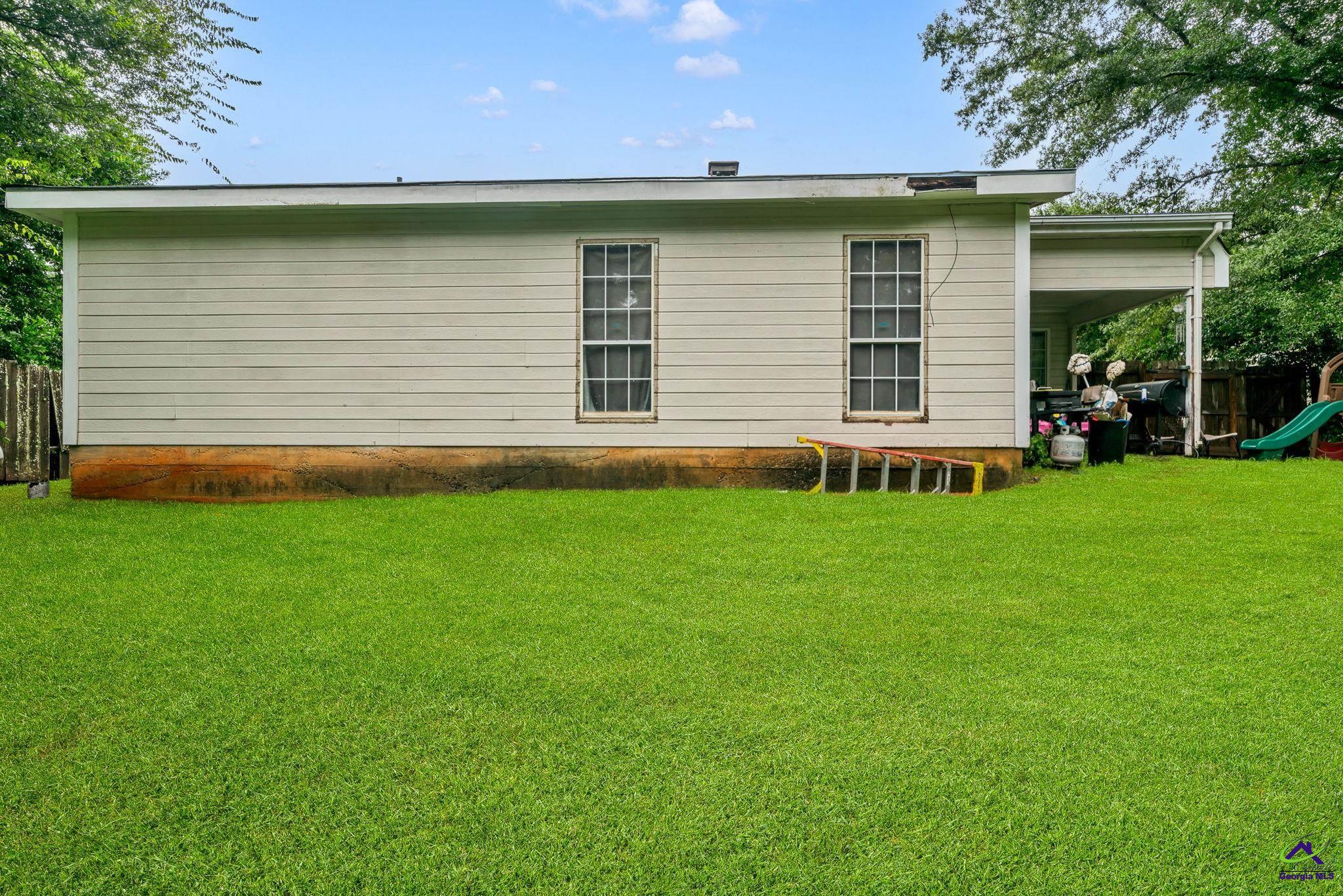 211 Crakston Court