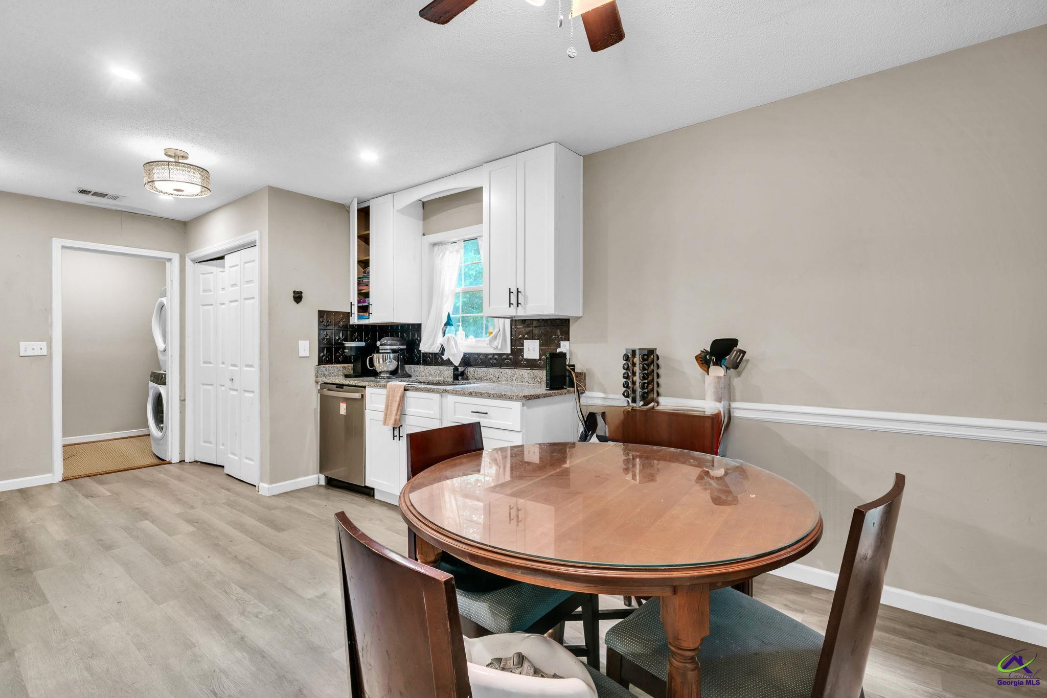 211 Crakston Court