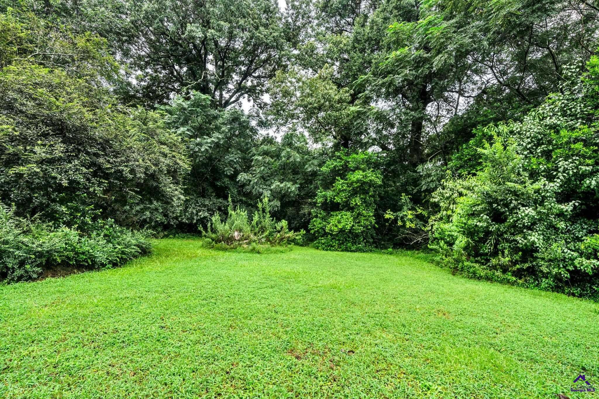 211 Crakston Court
