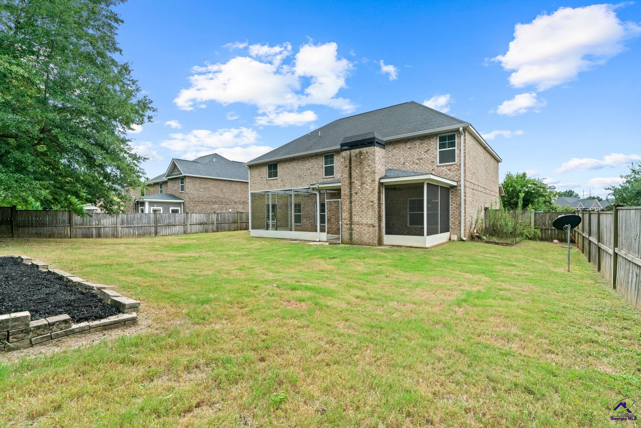 416 Red Hawk Pointe