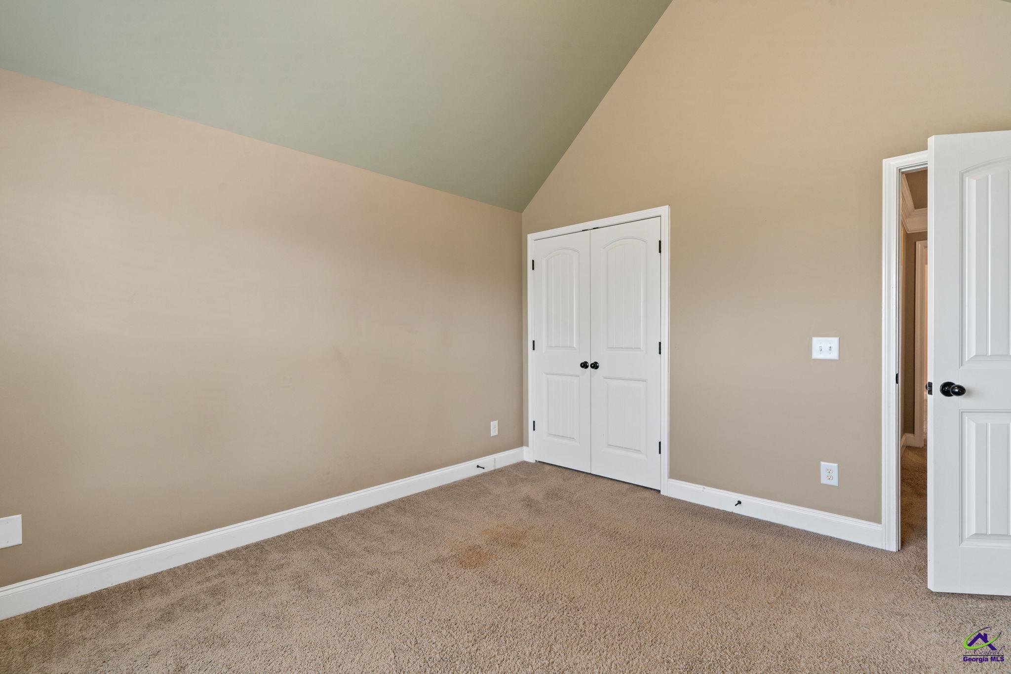 416 Red Hawk Pointe