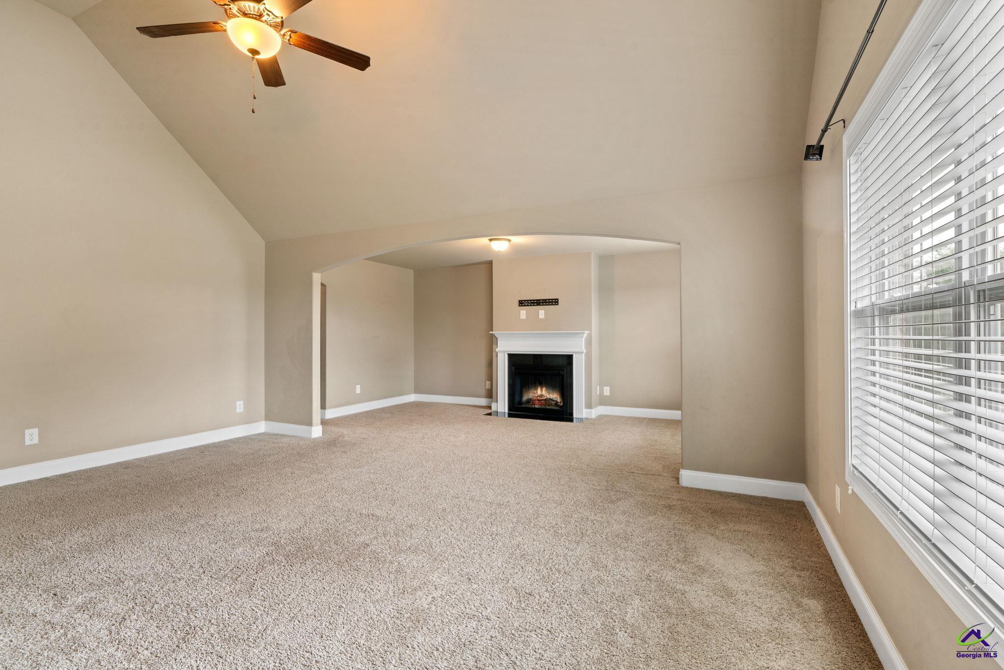 416 Red Hawk Pointe