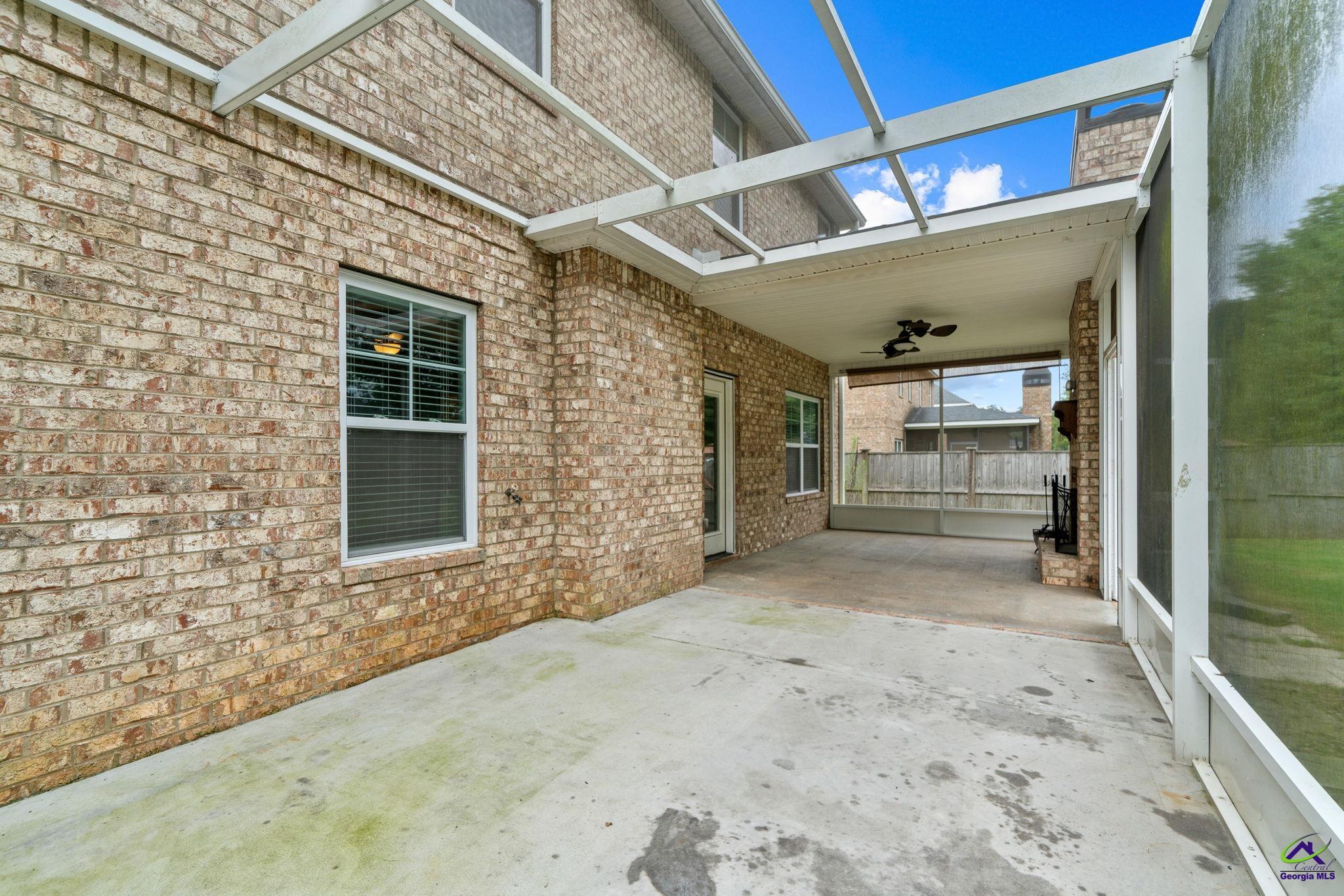 416 Red Hawk Pointe