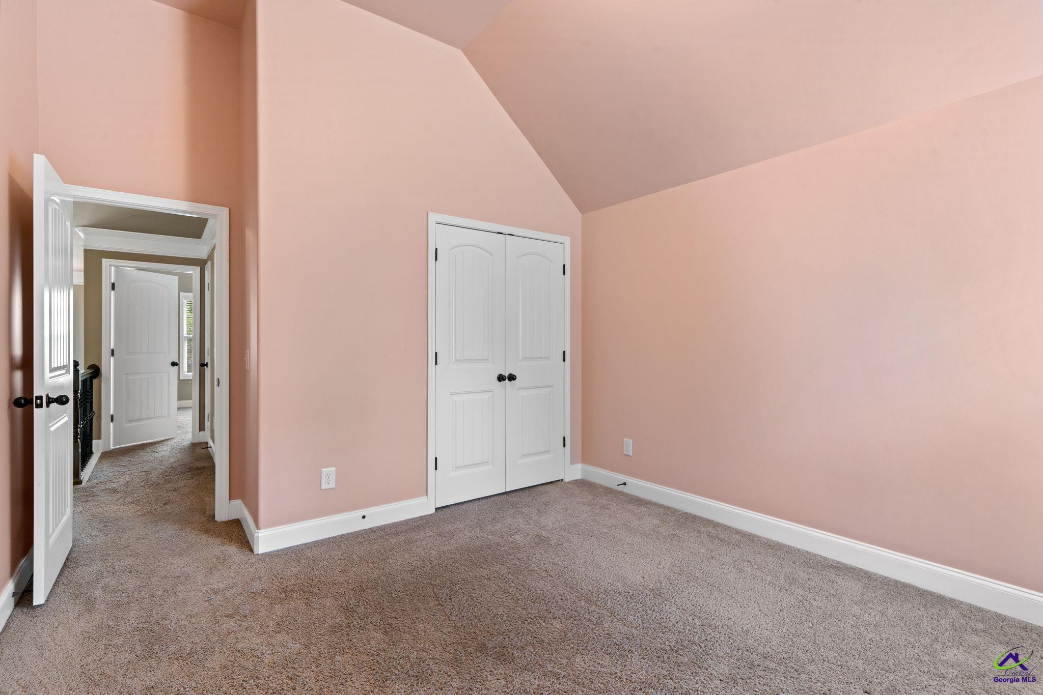 416 Red Hawk Pointe