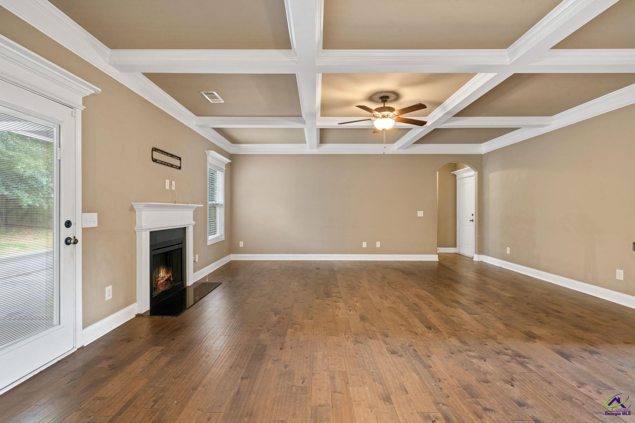 416 Red Hawk Pointe