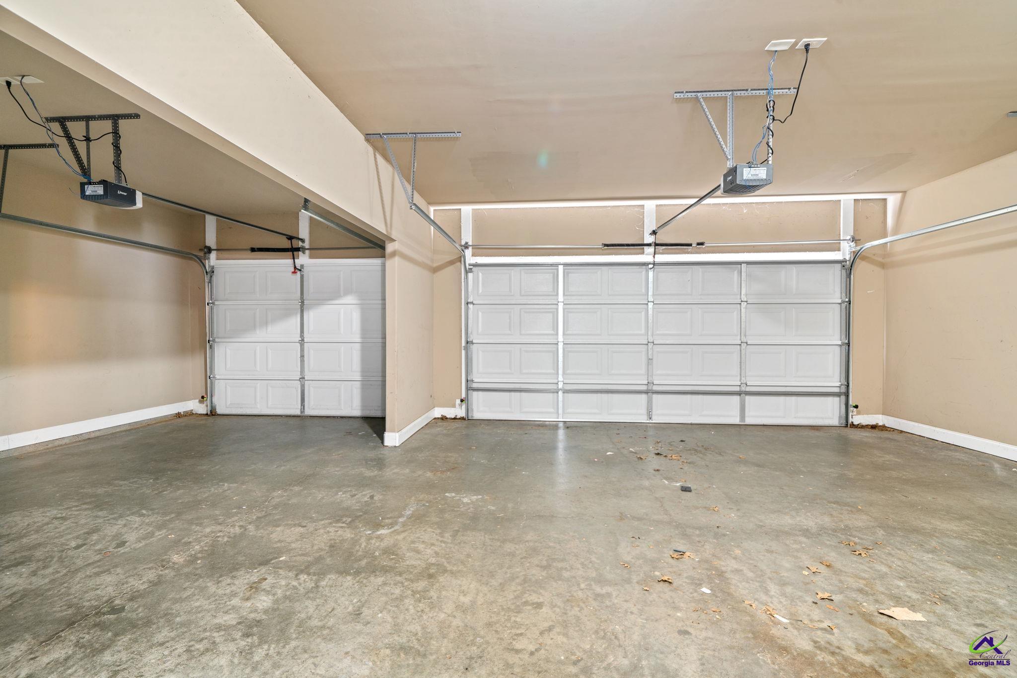 416 Red Hawk Pointe