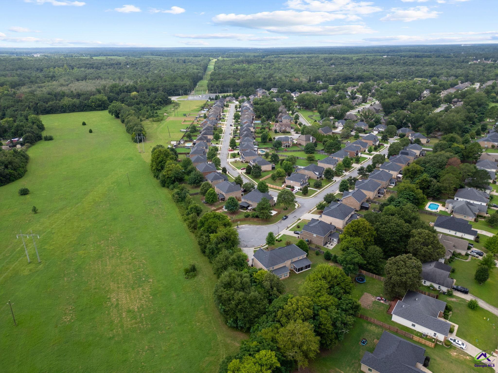 416 Red Hawk Pointe
