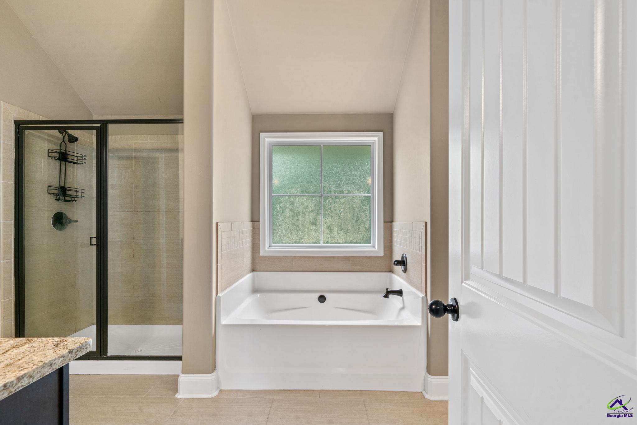 416 Red Hawk Pointe