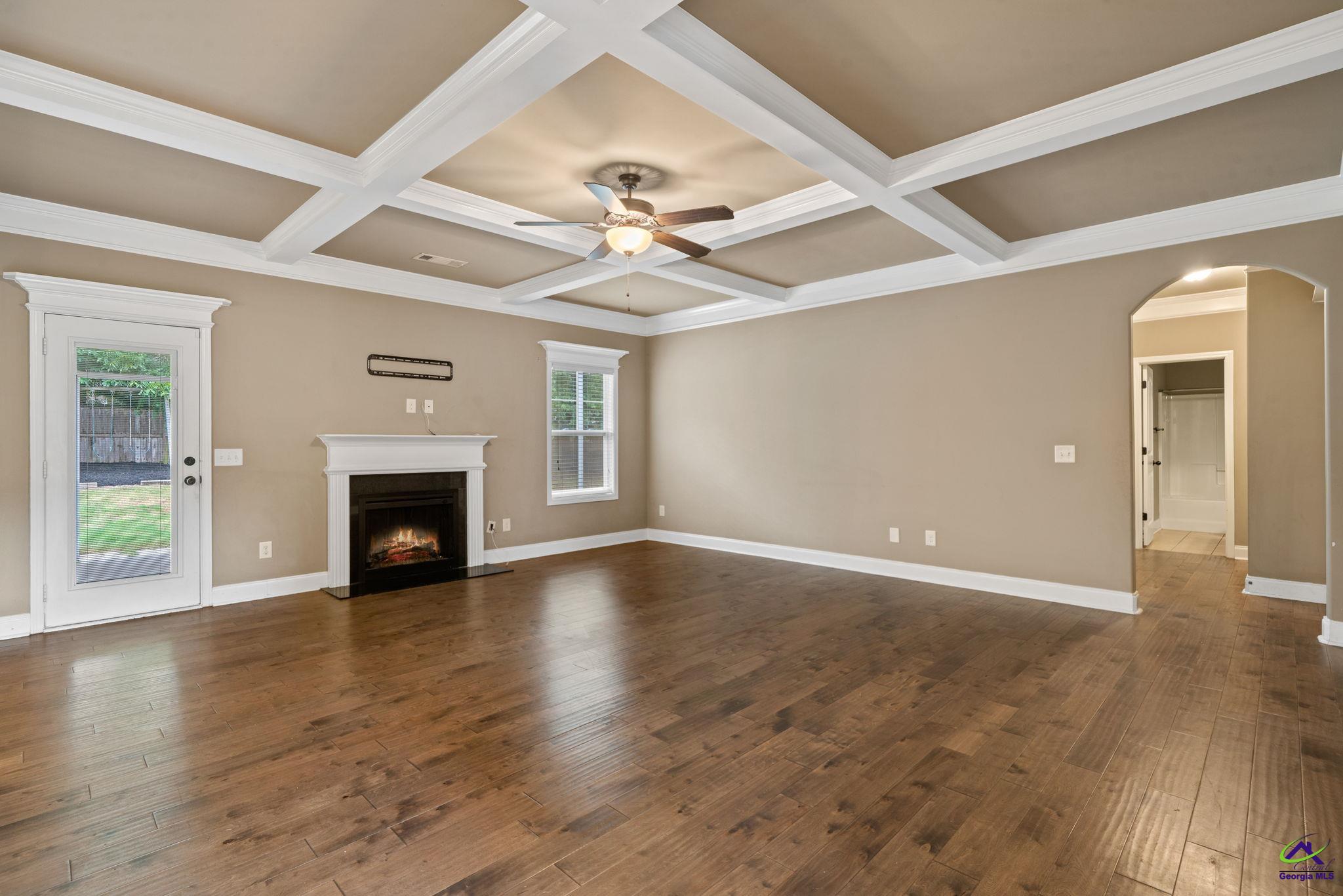 416 Red Hawk Pointe