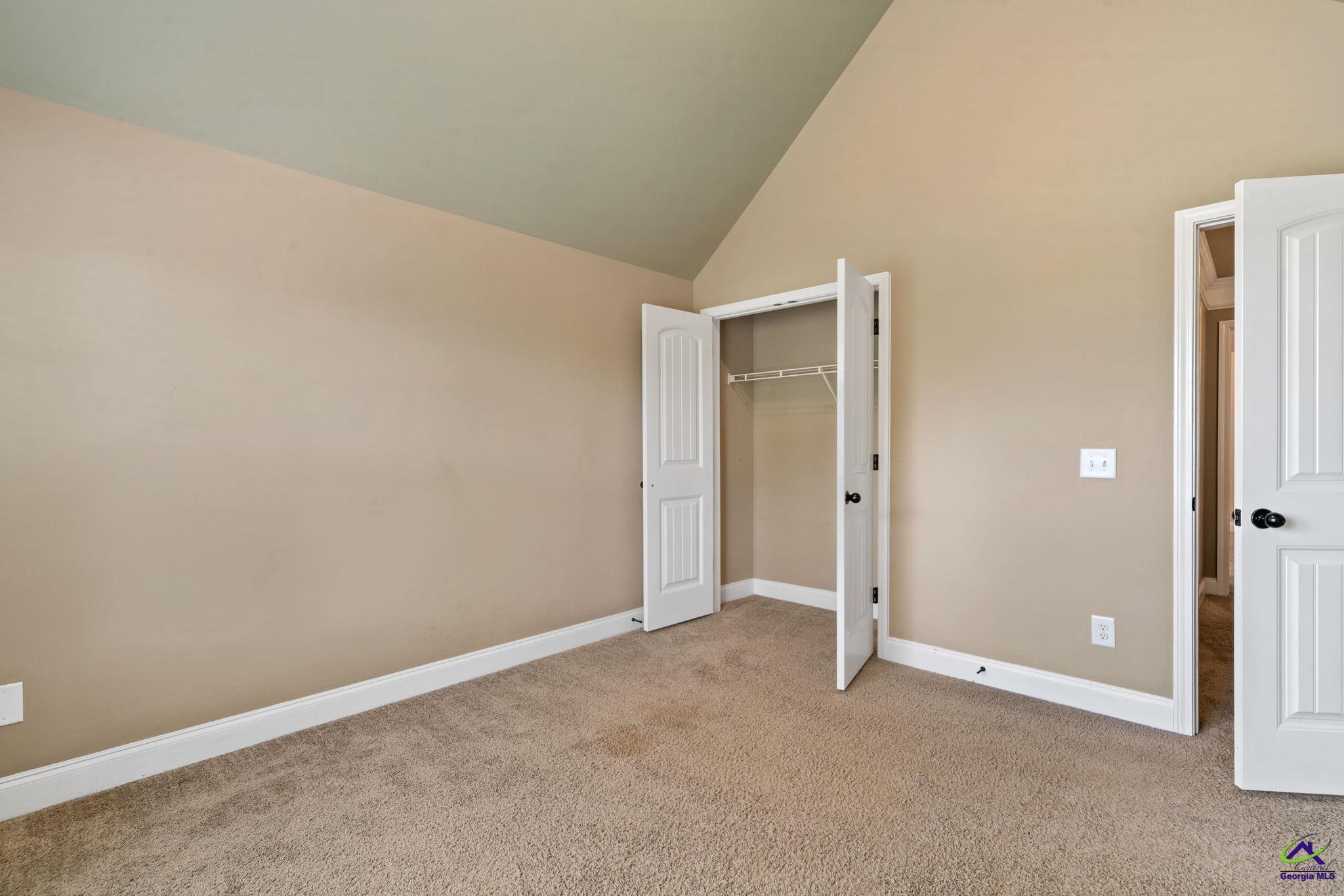 416 Red Hawk Pointe