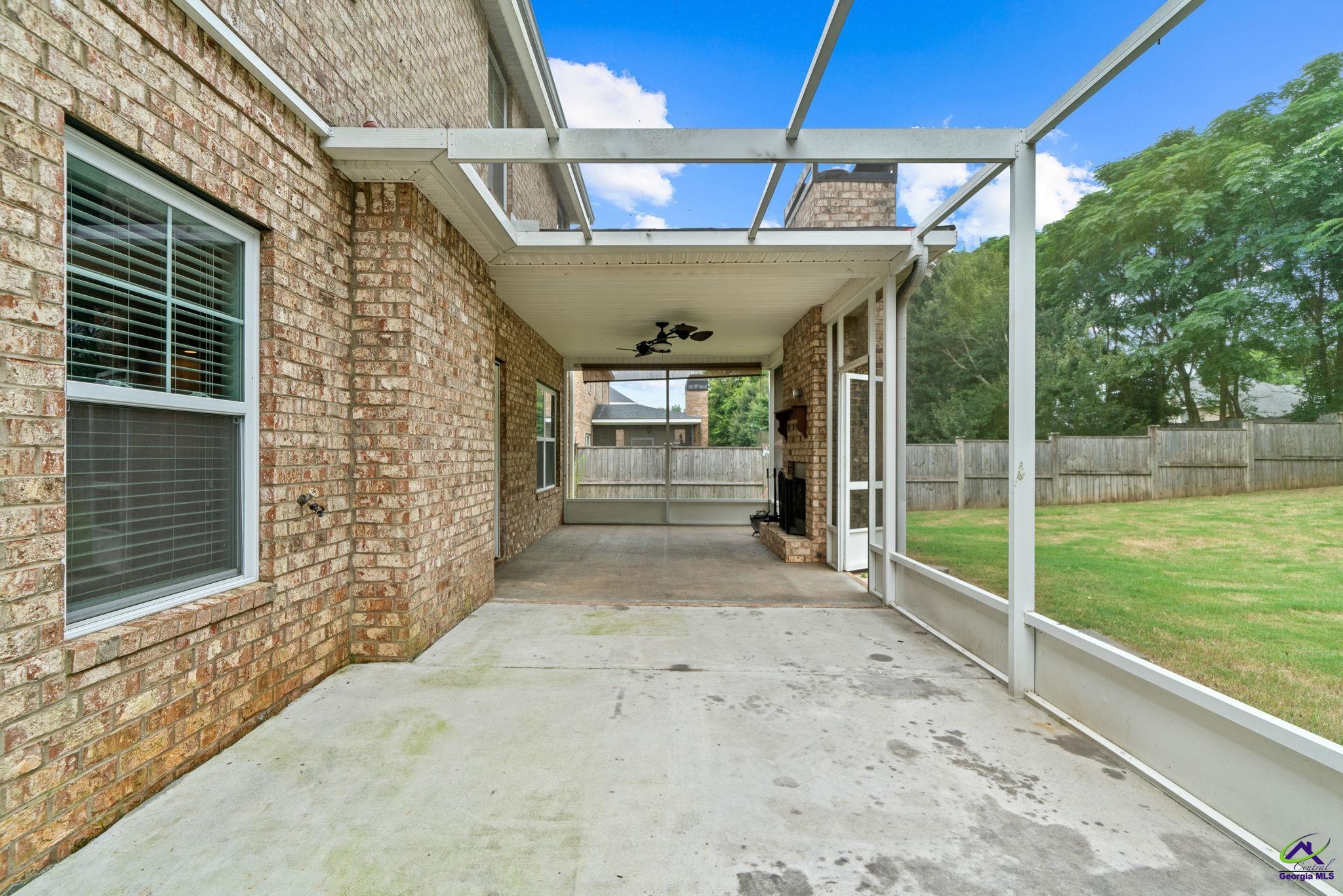 416 Red Hawk Pointe