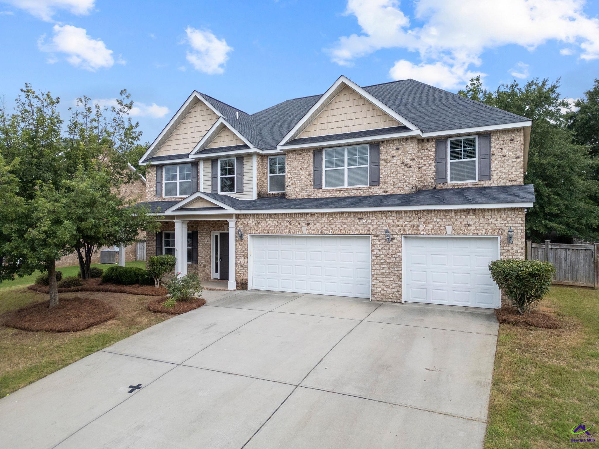 416 Red Hawk Pointe