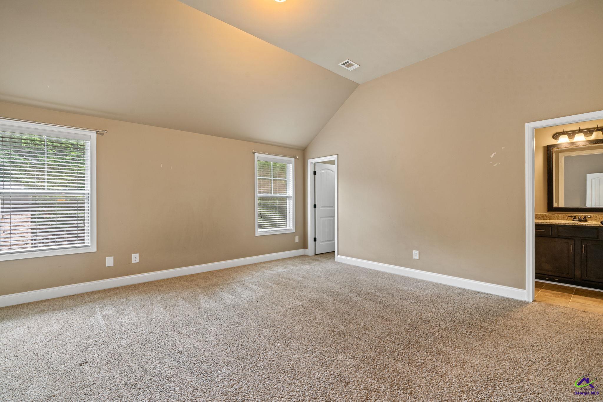 416 Red Hawk Pointe
