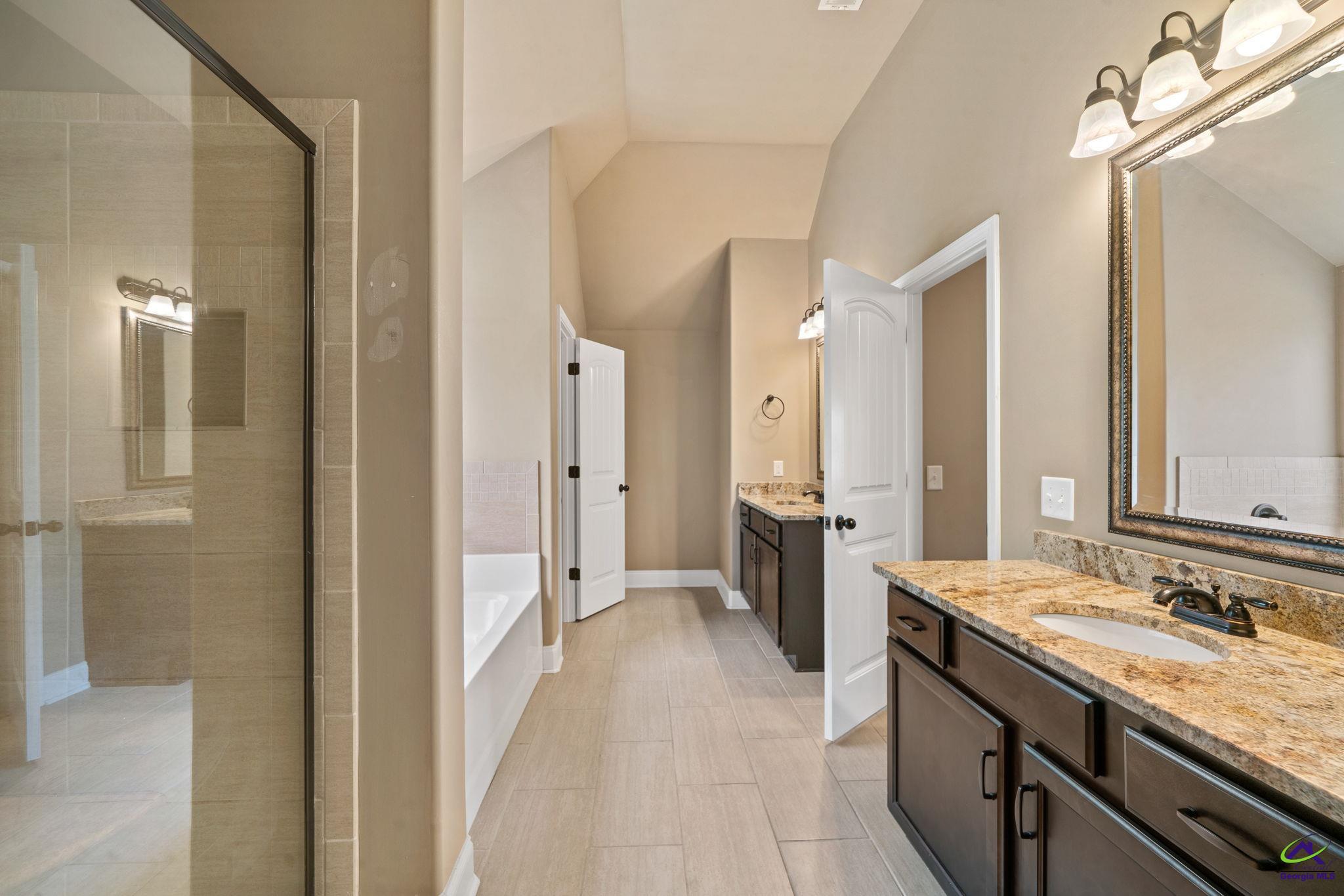 416 Red Hawk Pointe