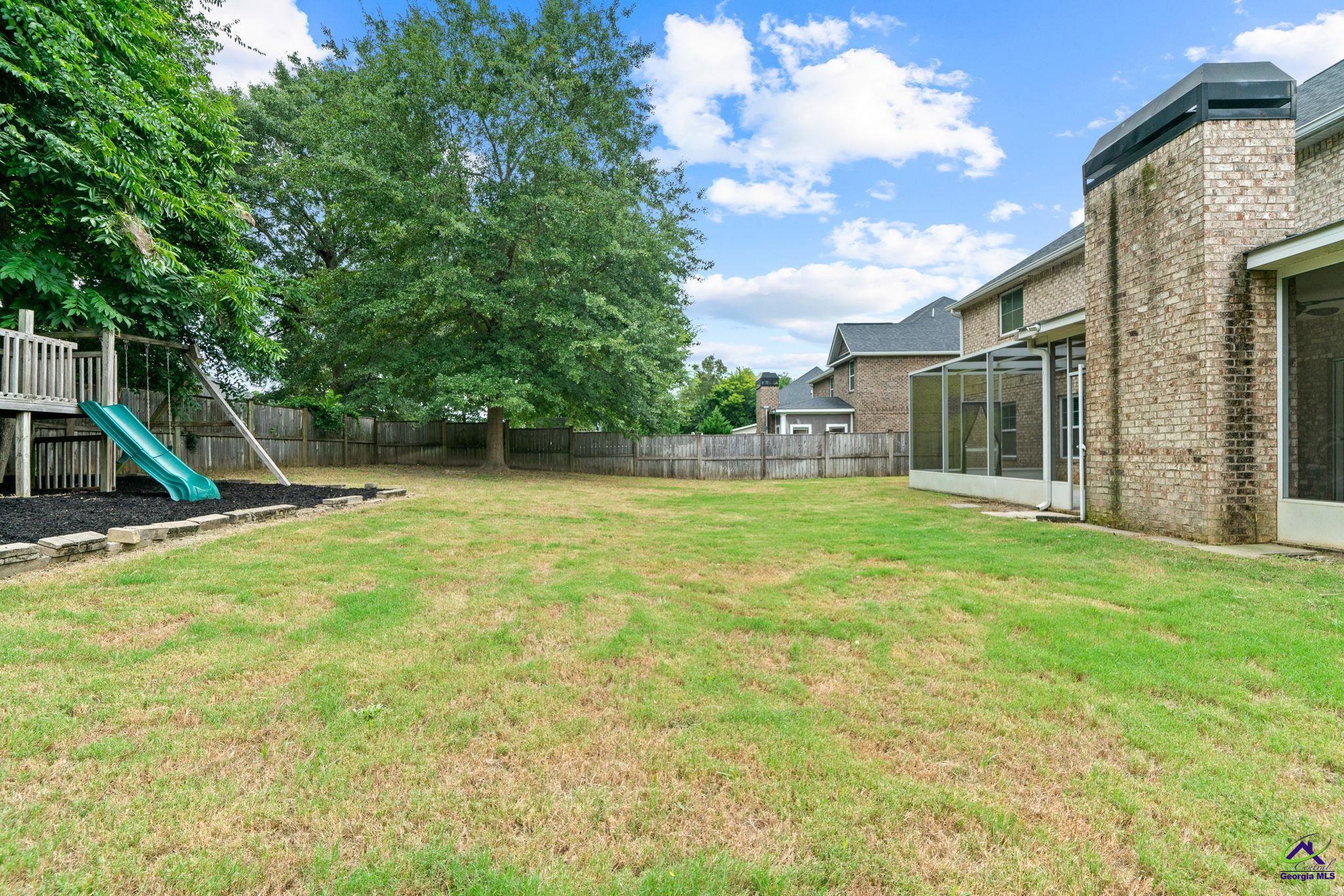 416 Red Hawk Pointe