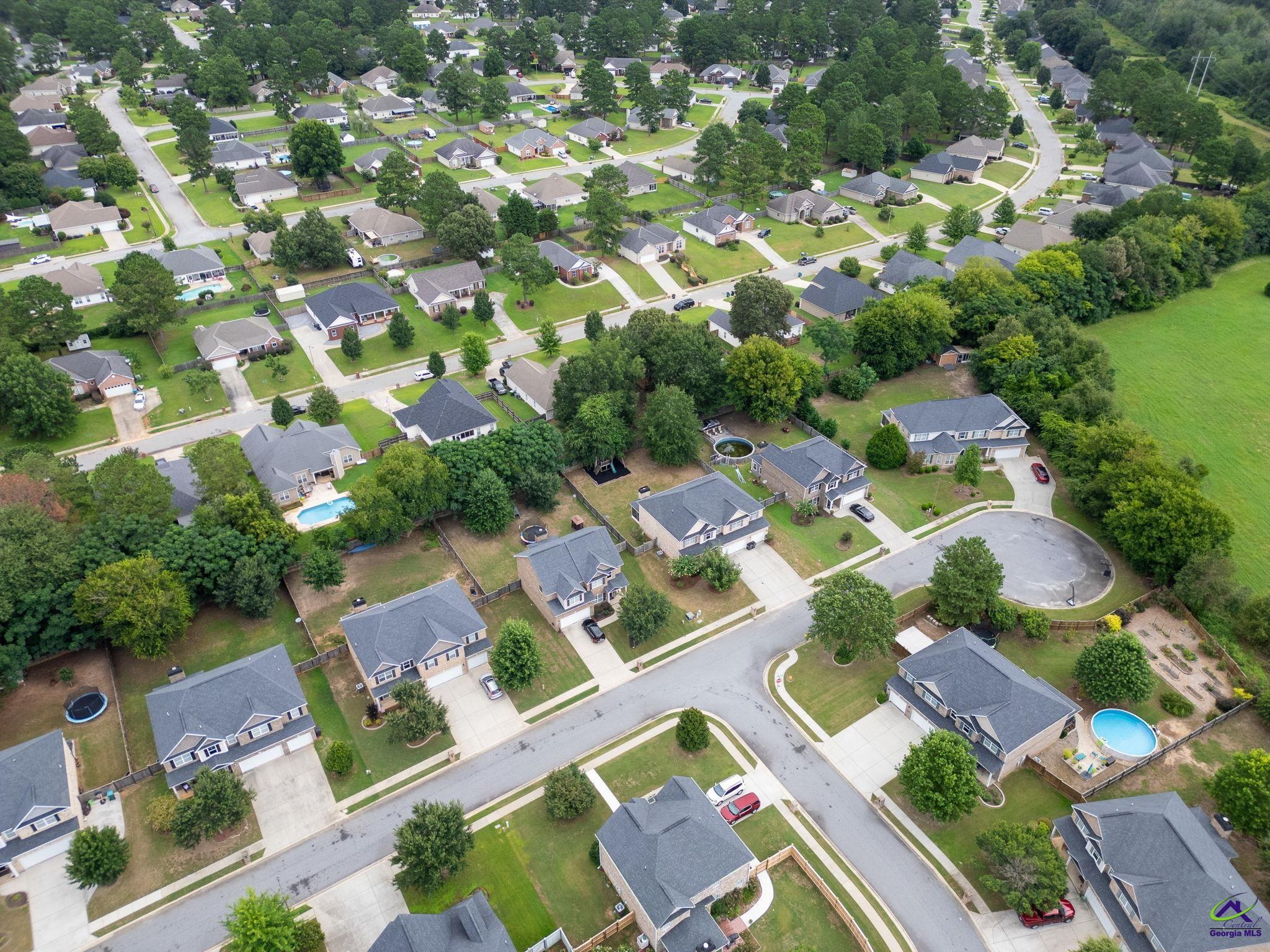 416 Red Hawk Pointe