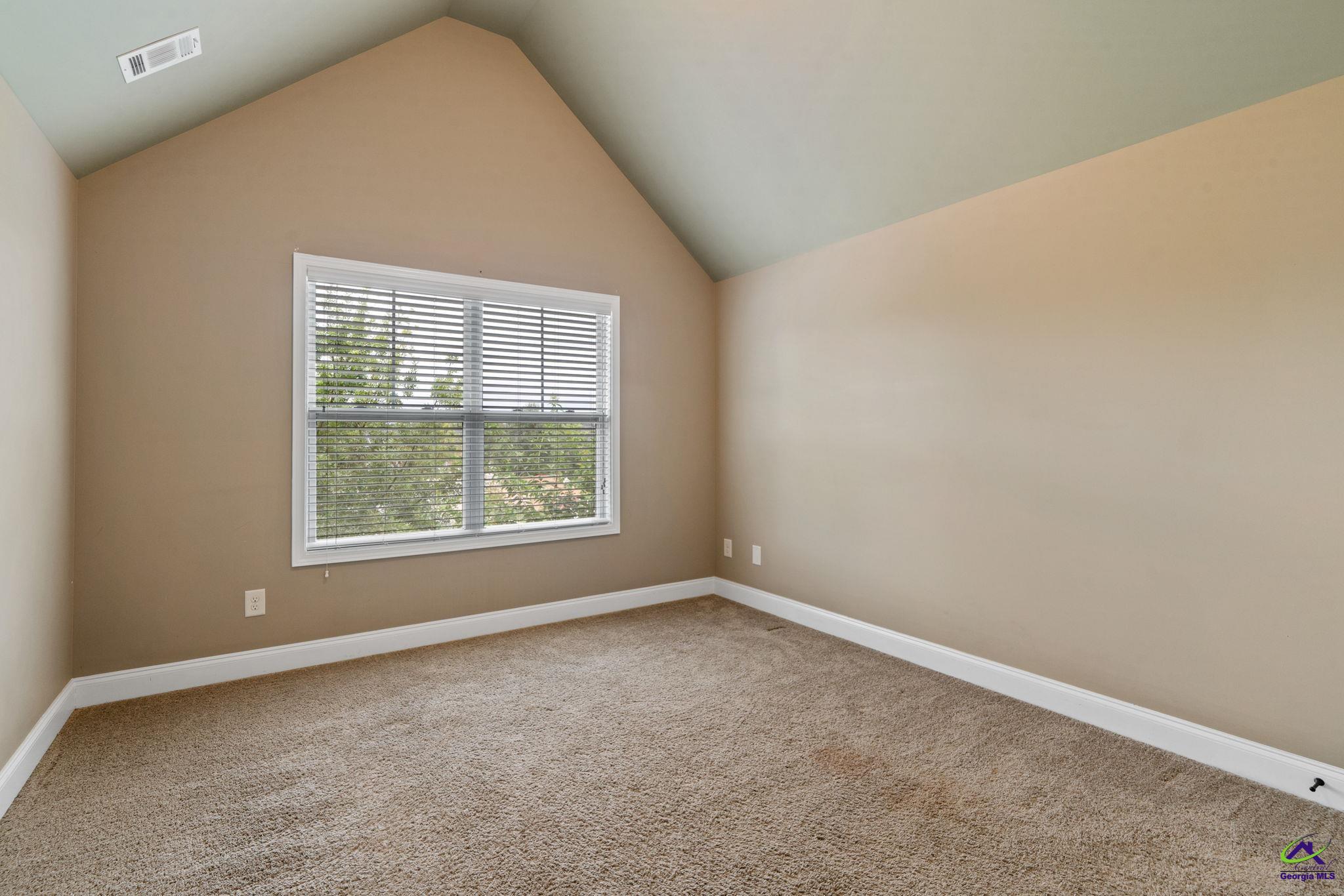 416 Red Hawk Pointe