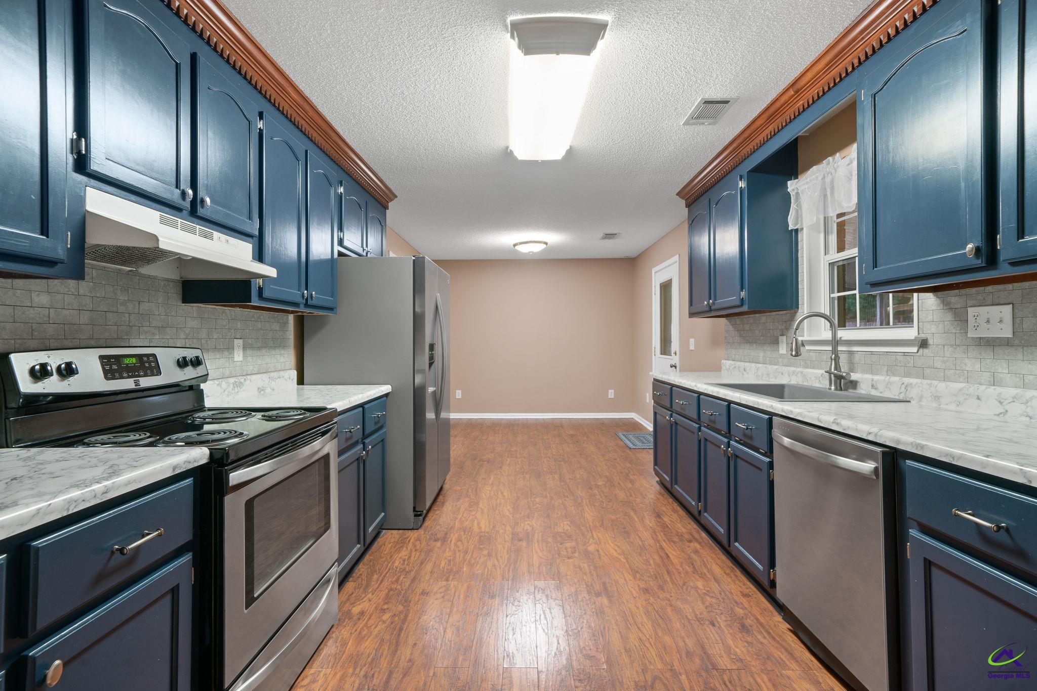 208 Golden Eagle Drive