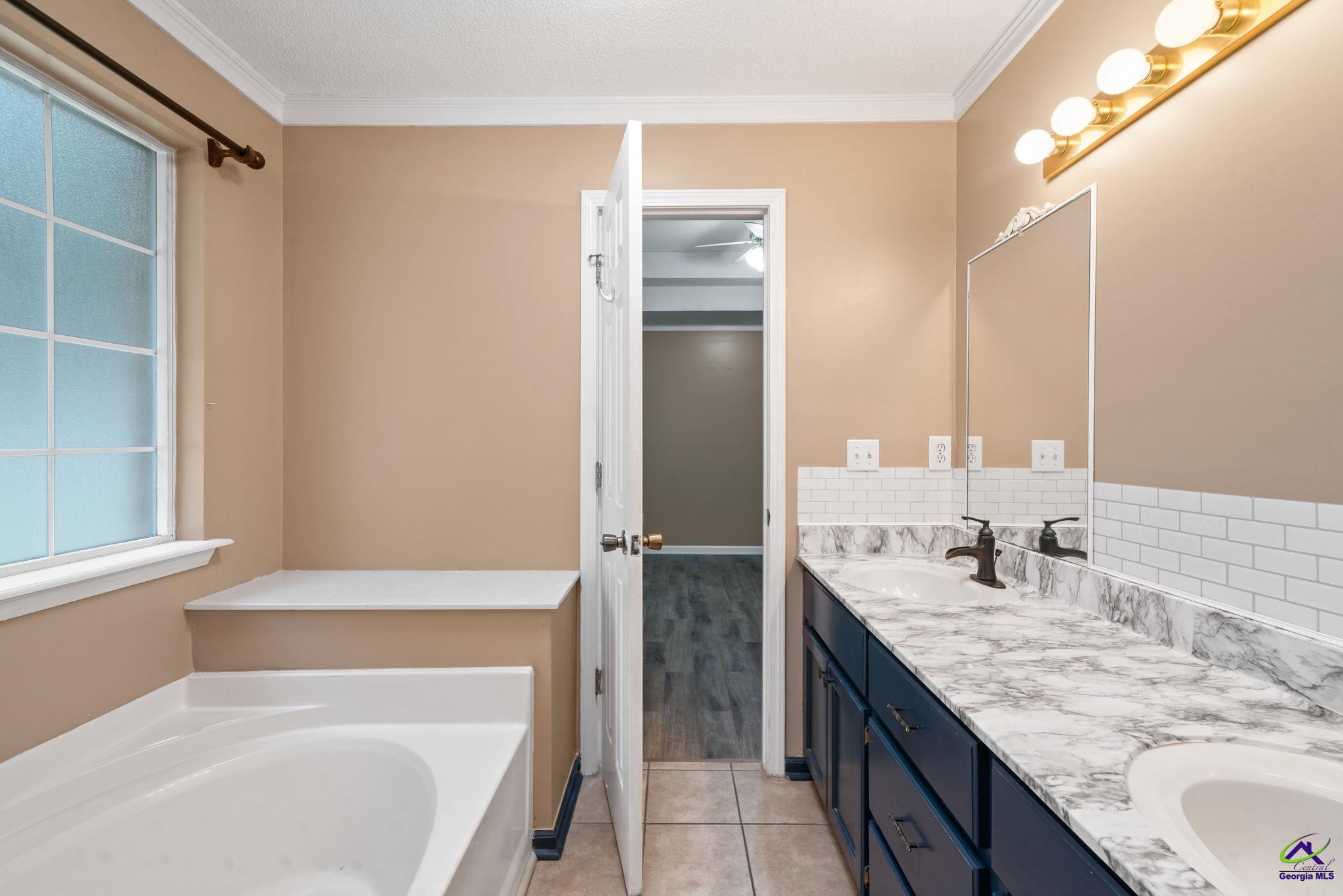 208 Golden Eagle Drive