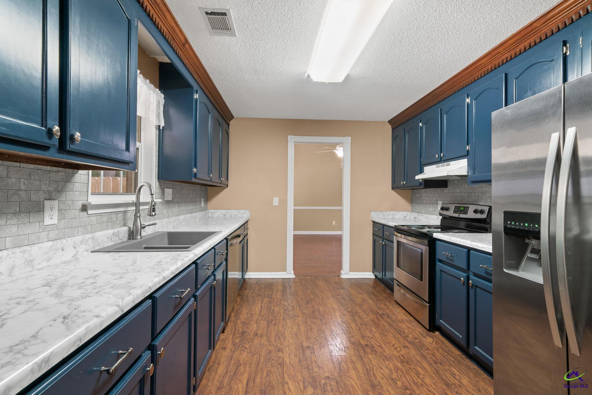 208 Golden Eagle Drive