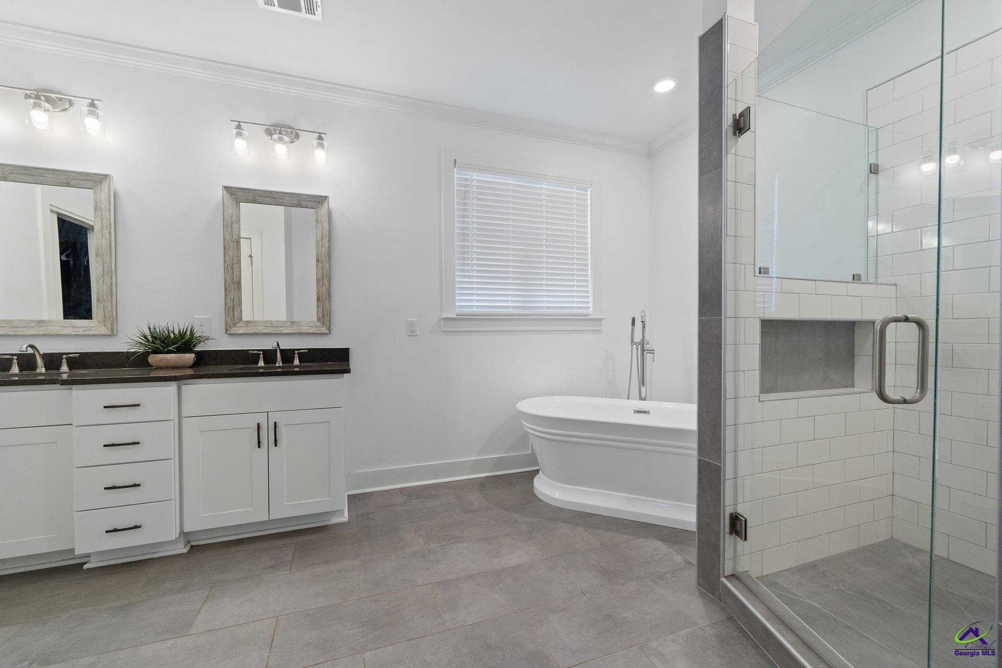 139 Lake Lillian Drive