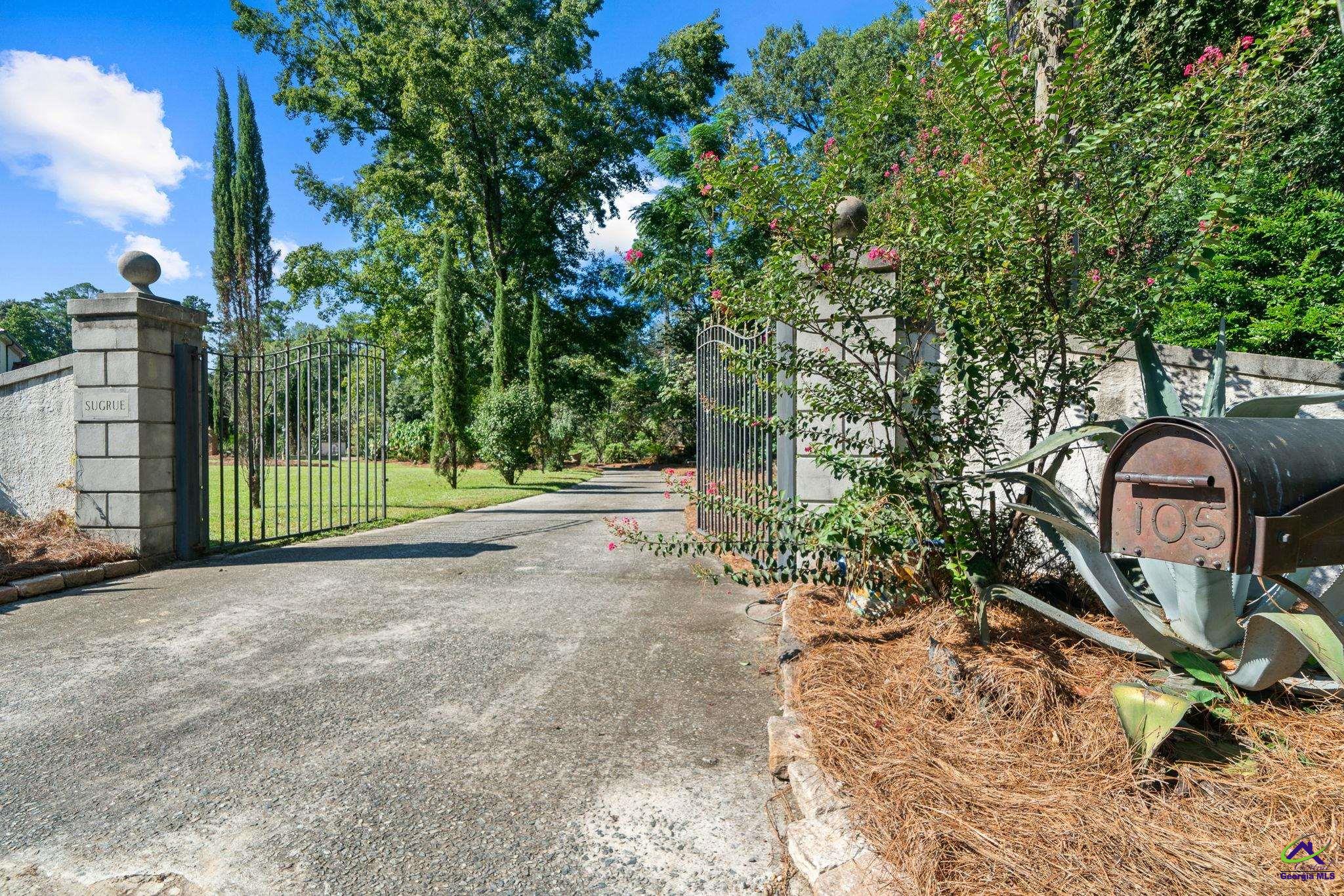 105 Calle Verde Drive