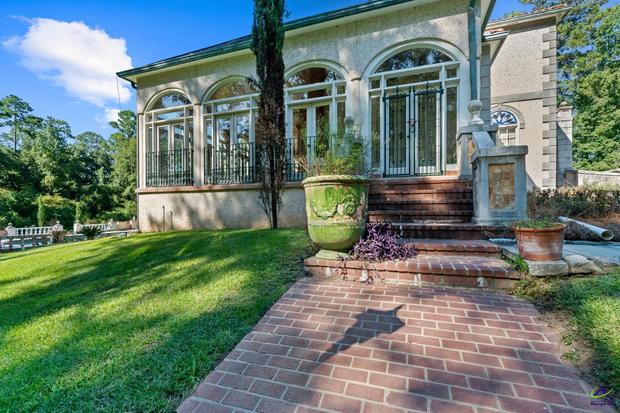 105 Calle Verde Drive