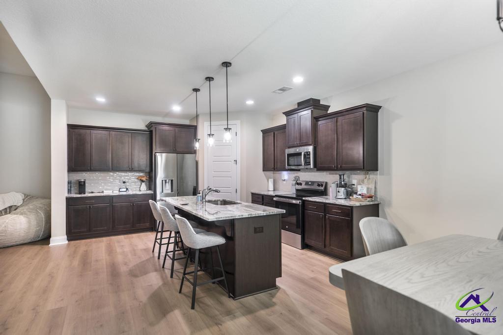 409 Cannon Point Drive