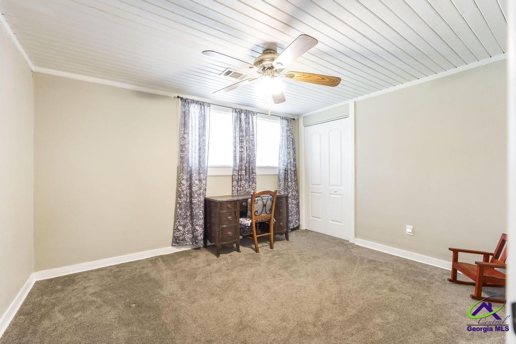 1700 Sewell Circle