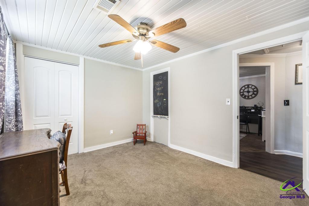 1700 Sewell Circle