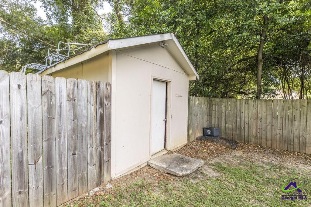 1700 Sewell Circle