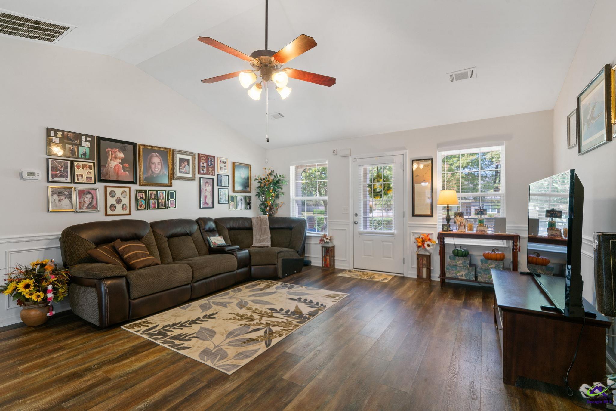 302 Charles Gray Boulevard