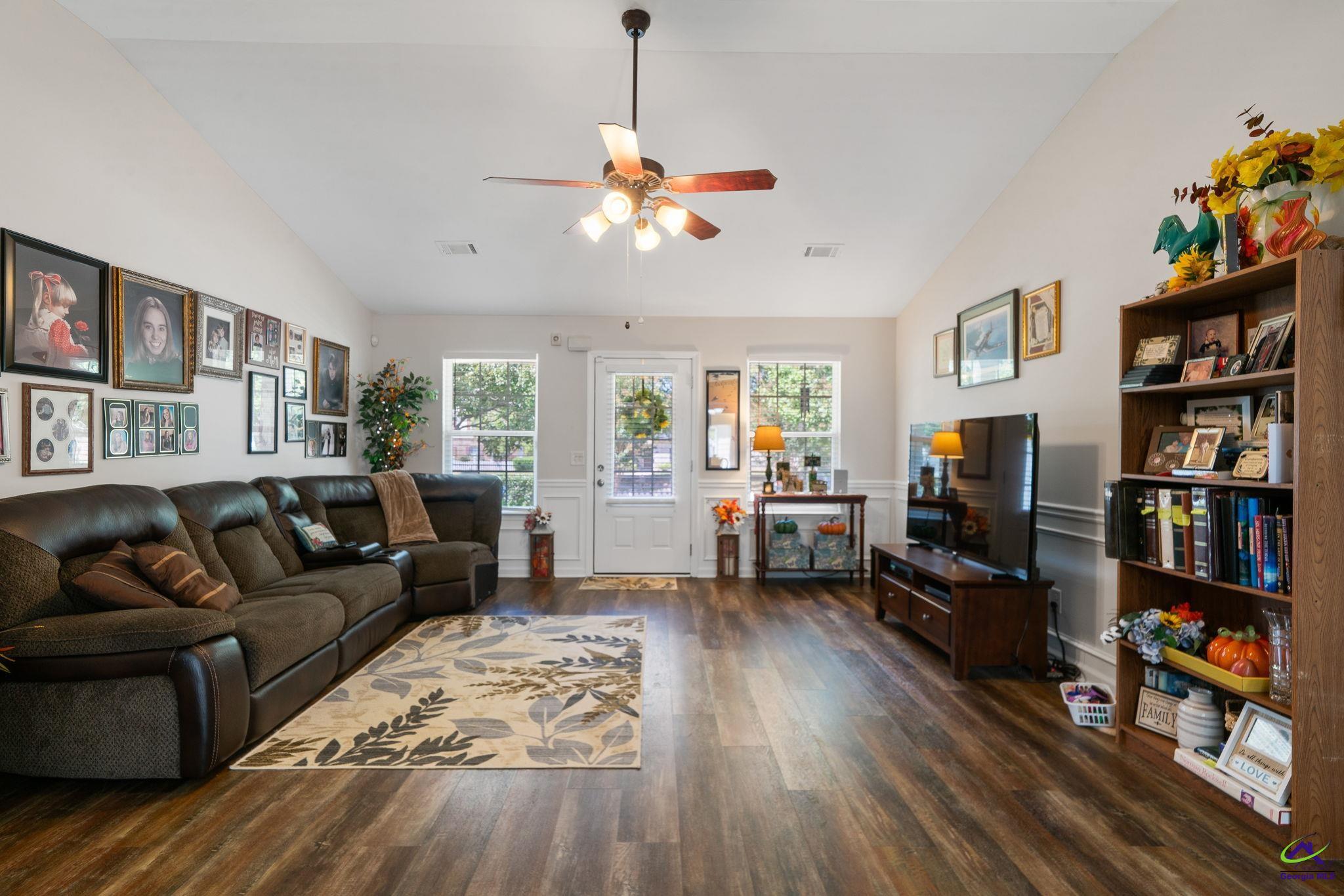 302 Charles Gray Boulevard