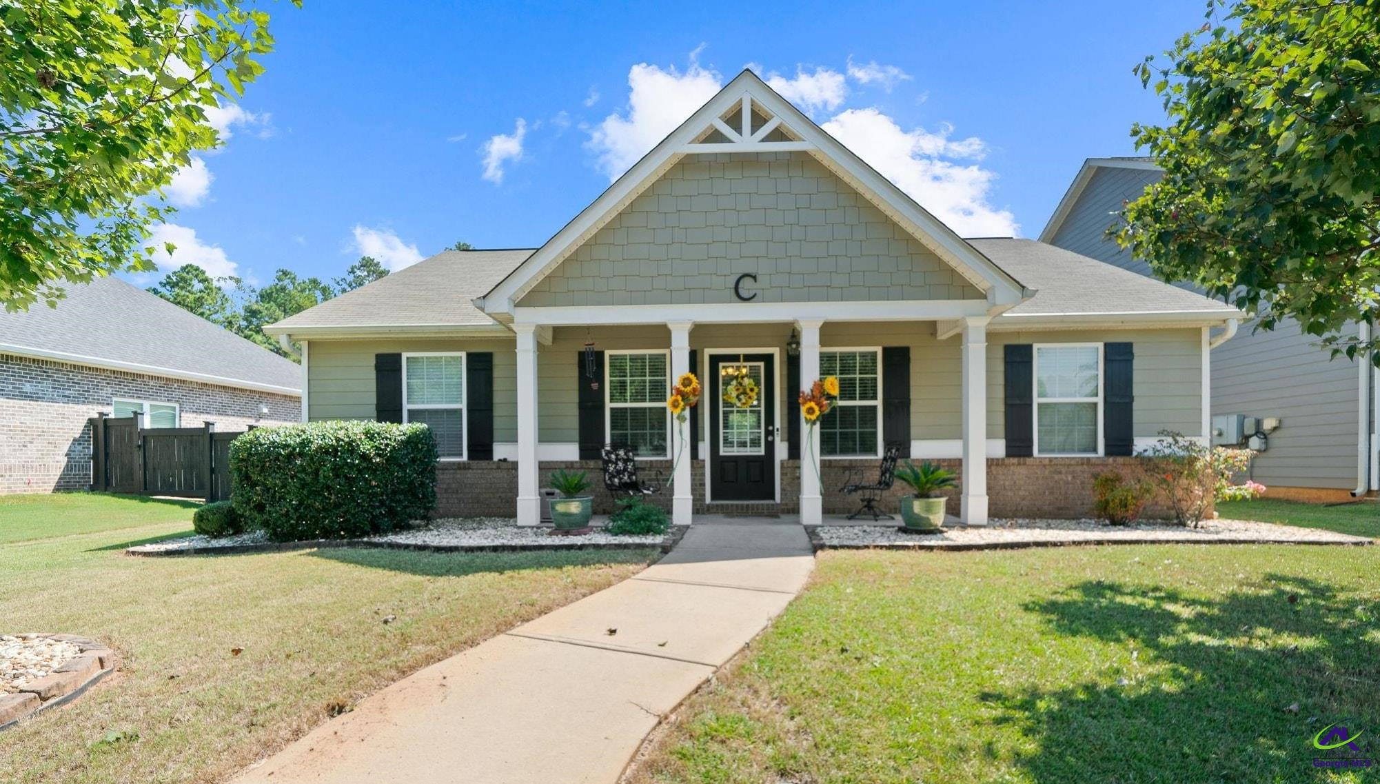 302 Charles Gray Boulevard