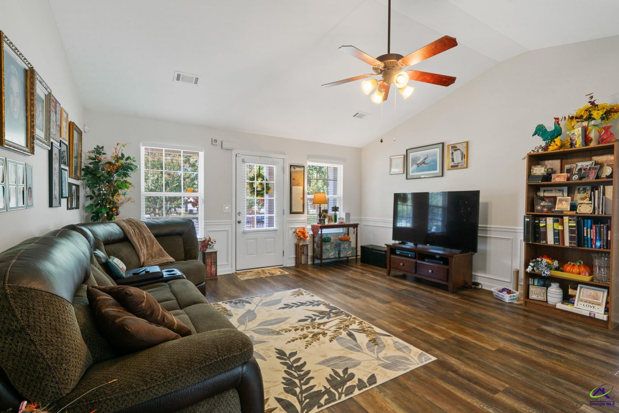 302 Charles Gray Boulevard