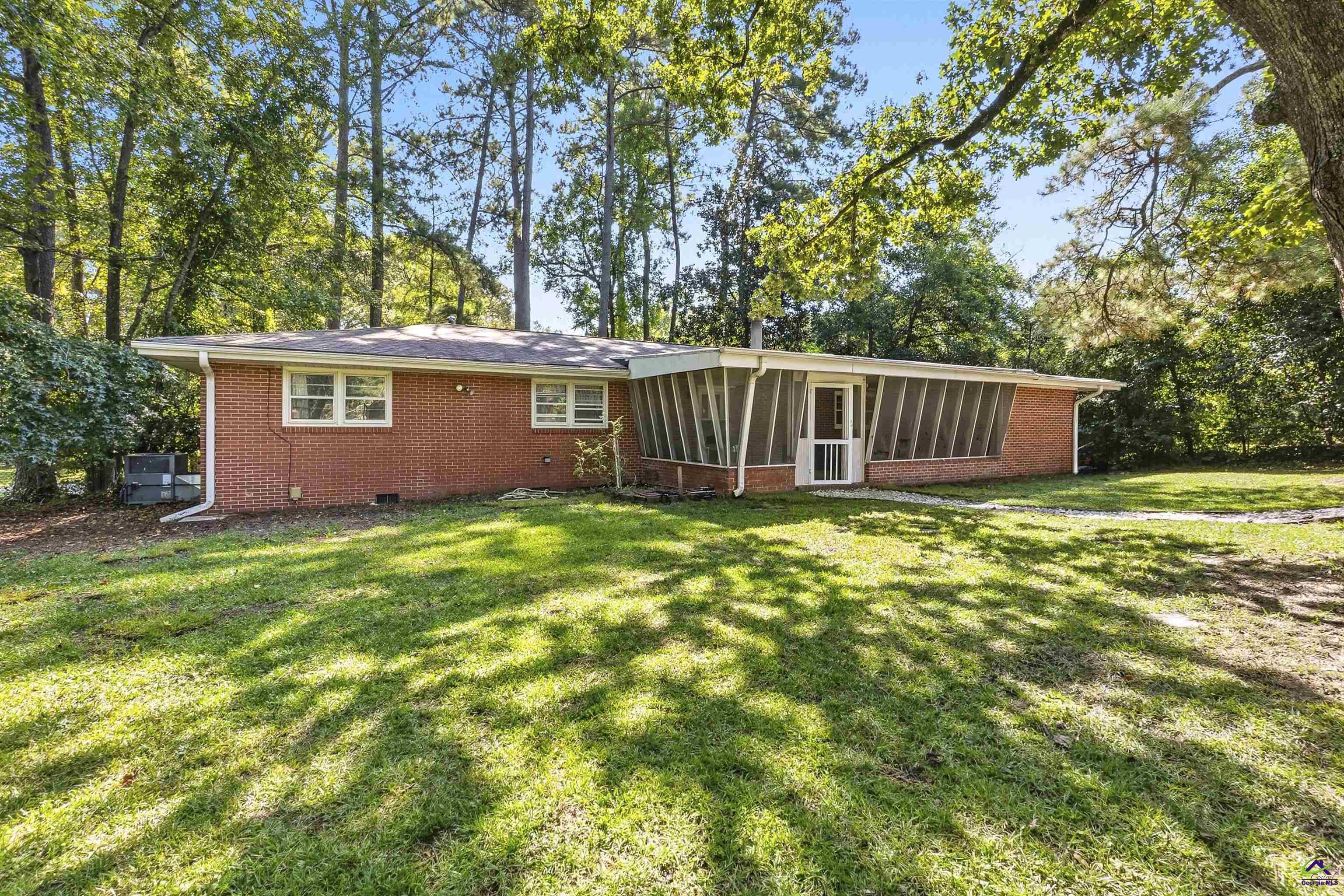 213 Ashby Way
