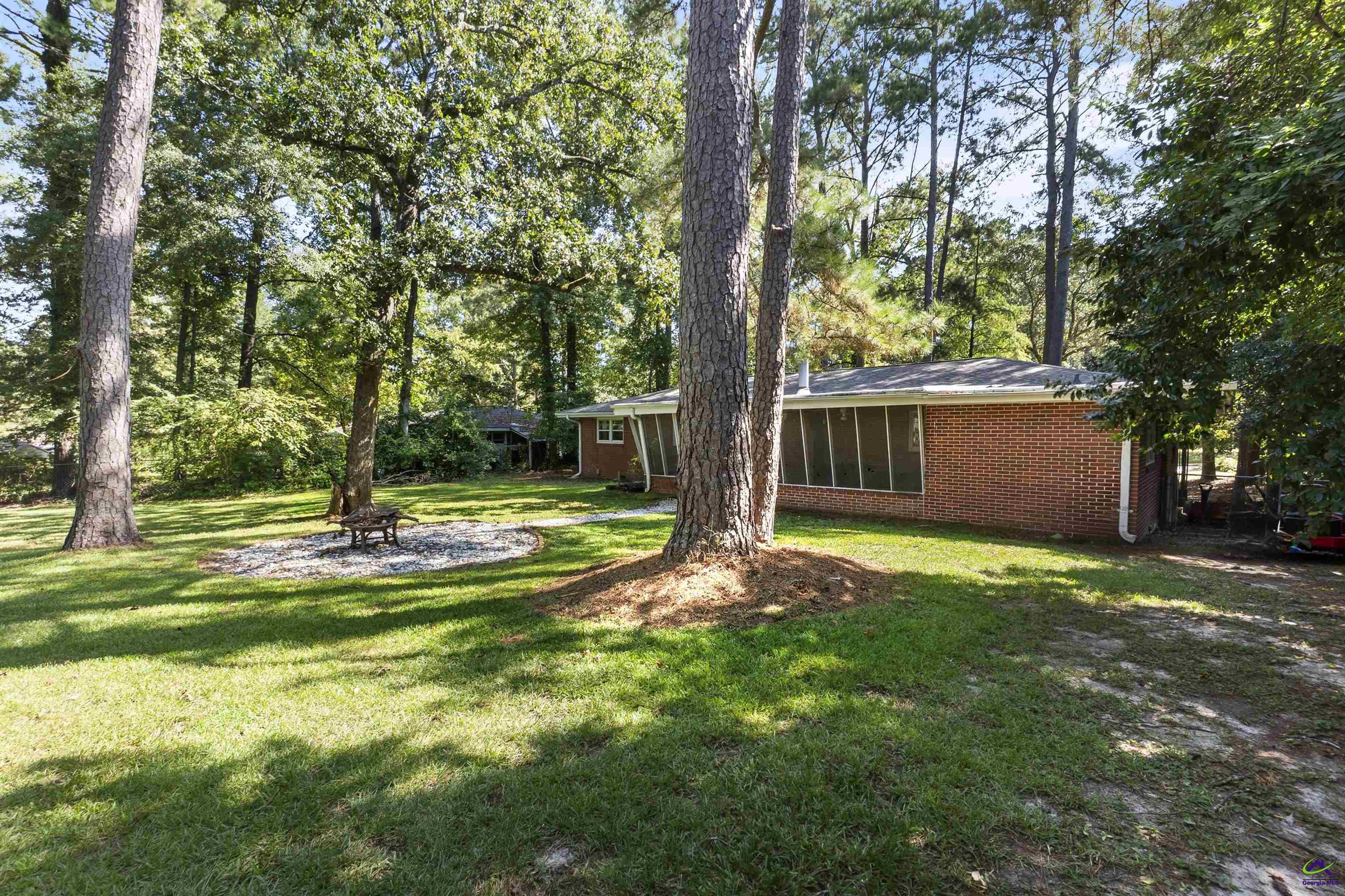 213 Ashby Way