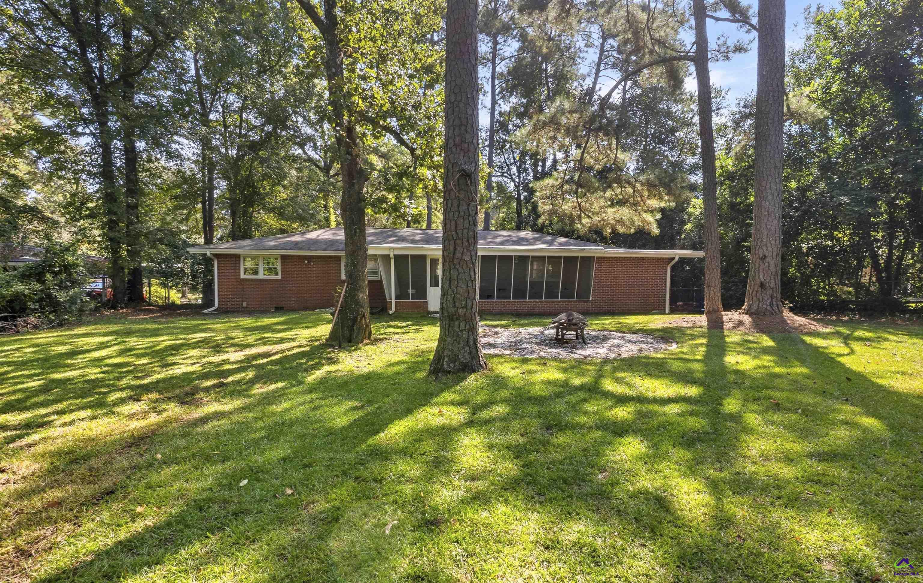 213 Ashby Way