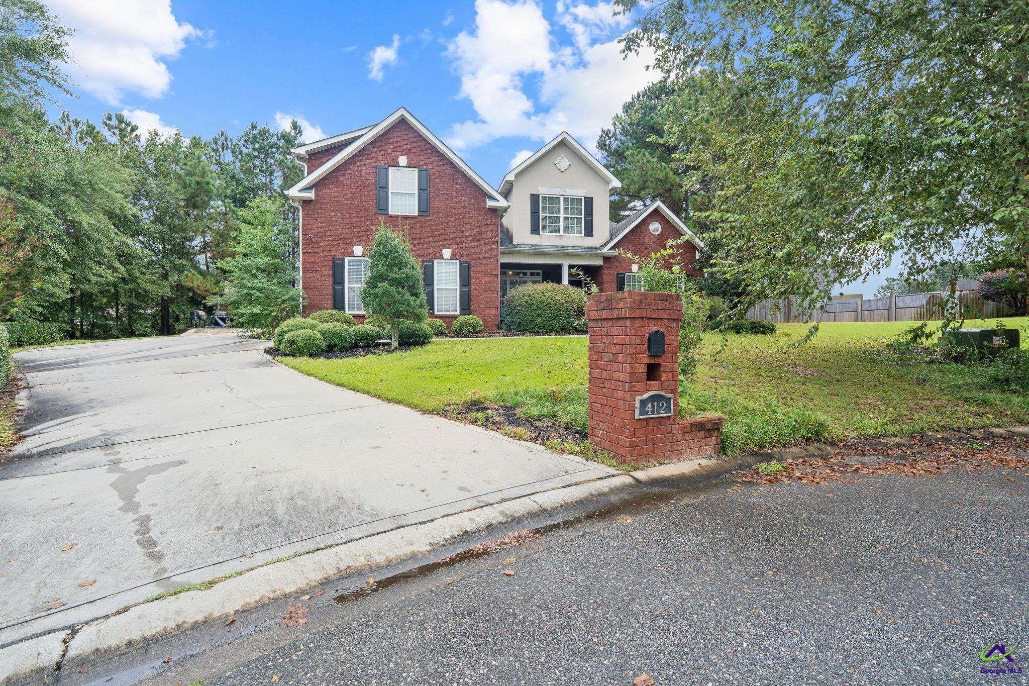 412 Arlington Falls Court